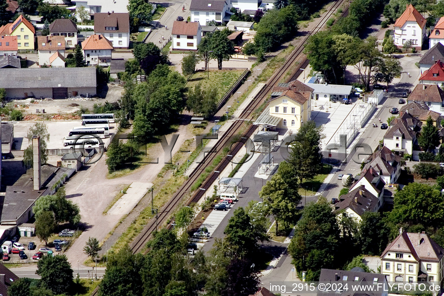 Bahnhof von Osten in Kandel im Bundesland Rheinland-Pfalz, Deutschland