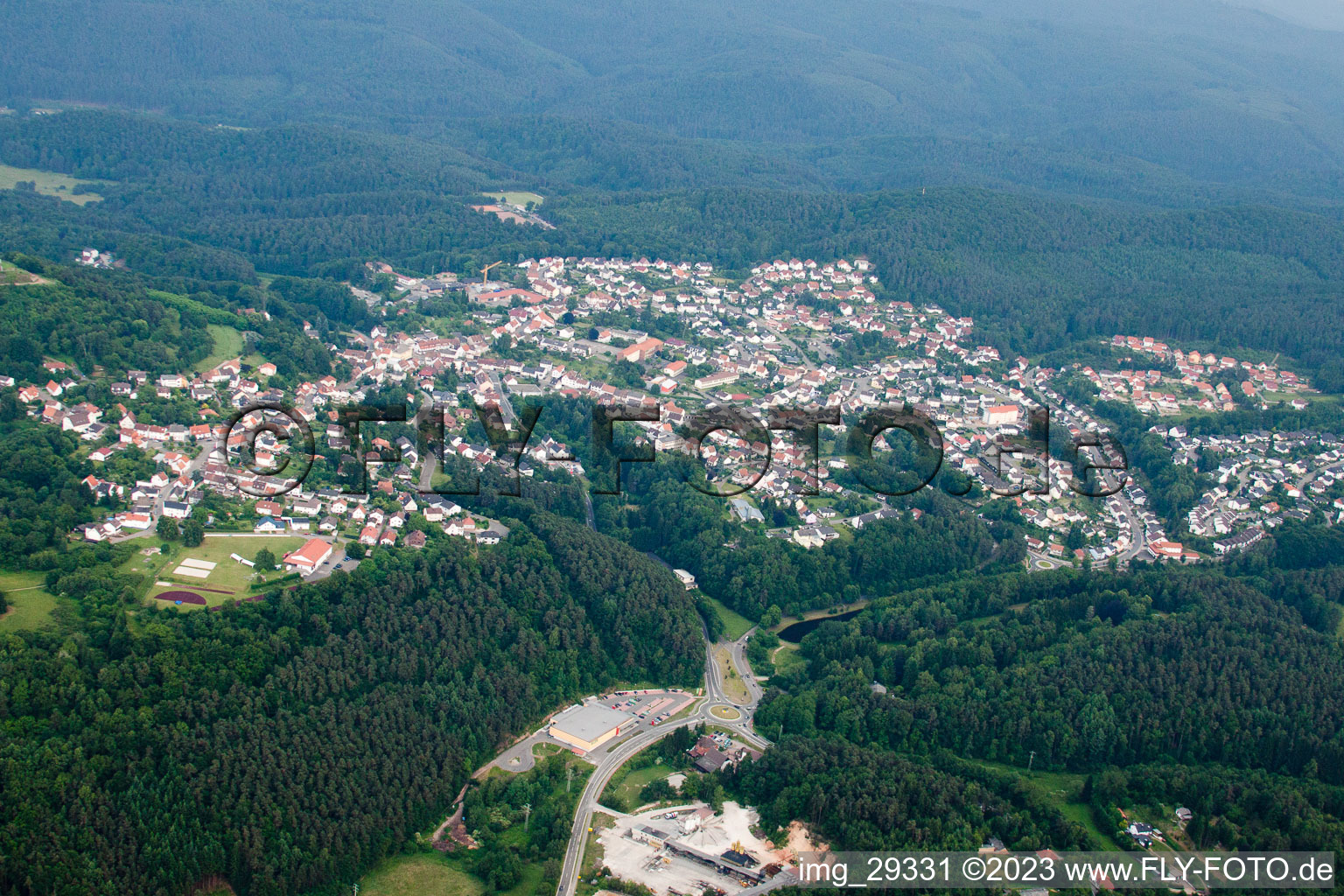 Lemberg im Bundesland Rheinland-Pfalz, Deutschland aus der Luft betrachtet