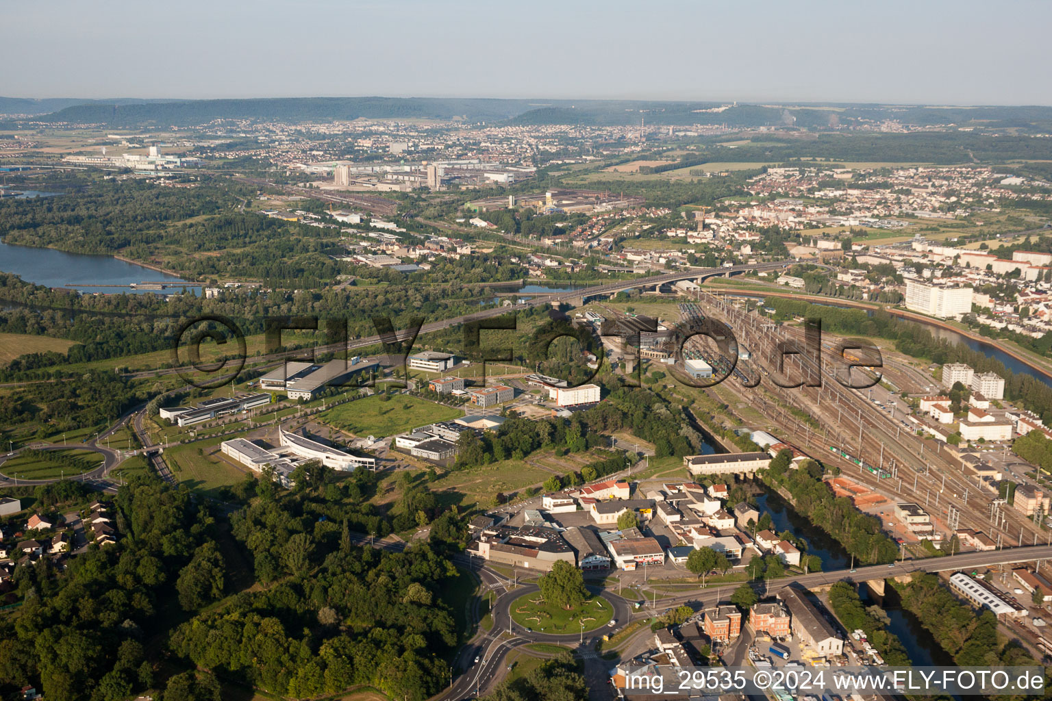 Luftbild von Yutz im Bundesland Moselle, Frankreich