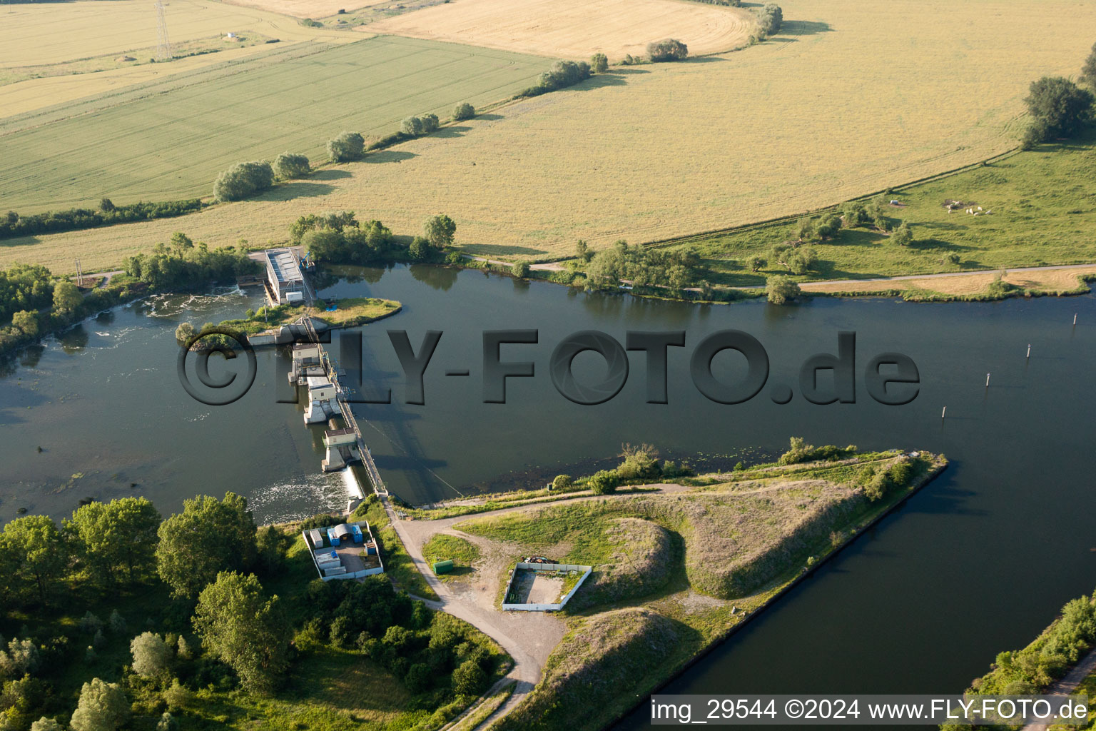 Moselschleuse in Bertrange im Bundesland Moselle, Frankreich