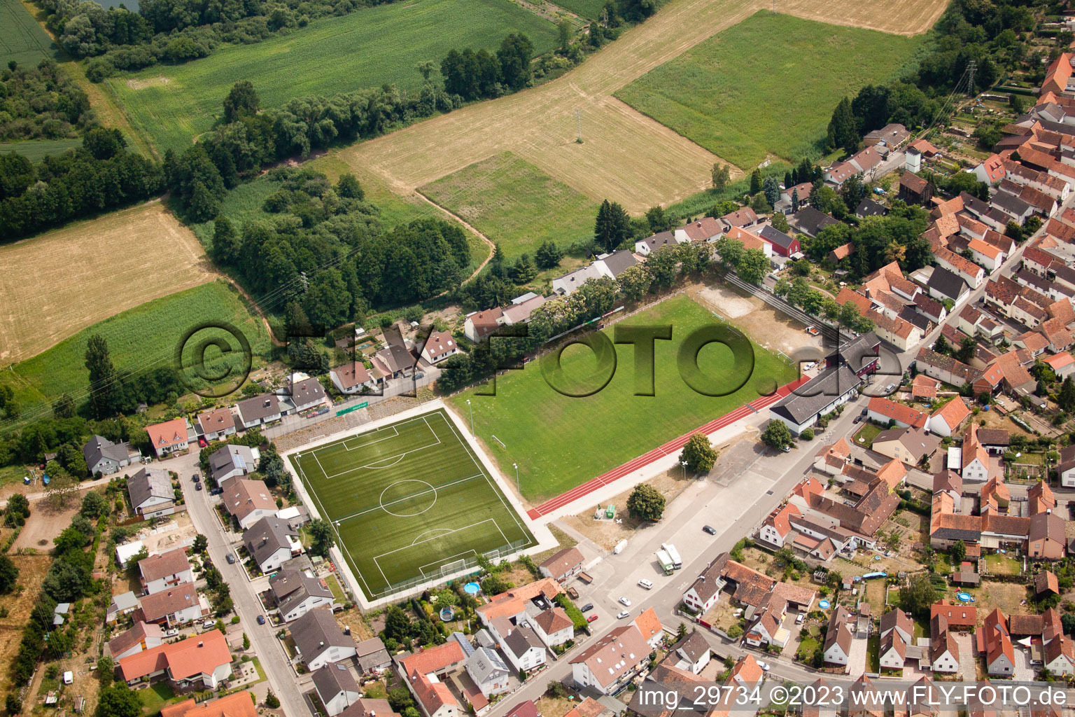 Luftaufnahme von Jockgrim, Fussballplatz im Bundesland Rheinland-Pfalz, Deutschland