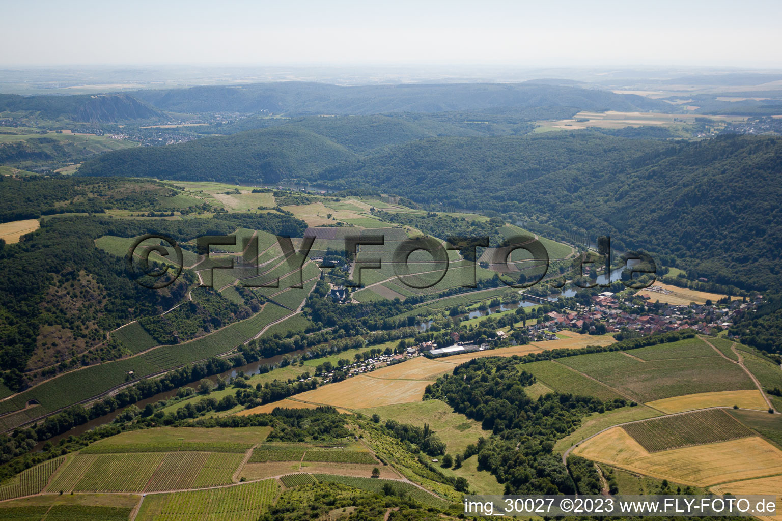 Schrägluftbild von Oberhausen an der Nahe im Bundesland Rheinland-Pfalz, Deutschland