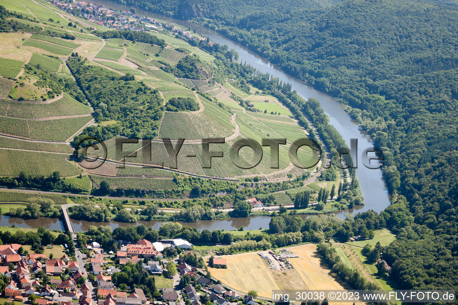 Oberhausen an der Nahe im Bundesland Rheinland-Pfalz, Deutschland aus der Luft