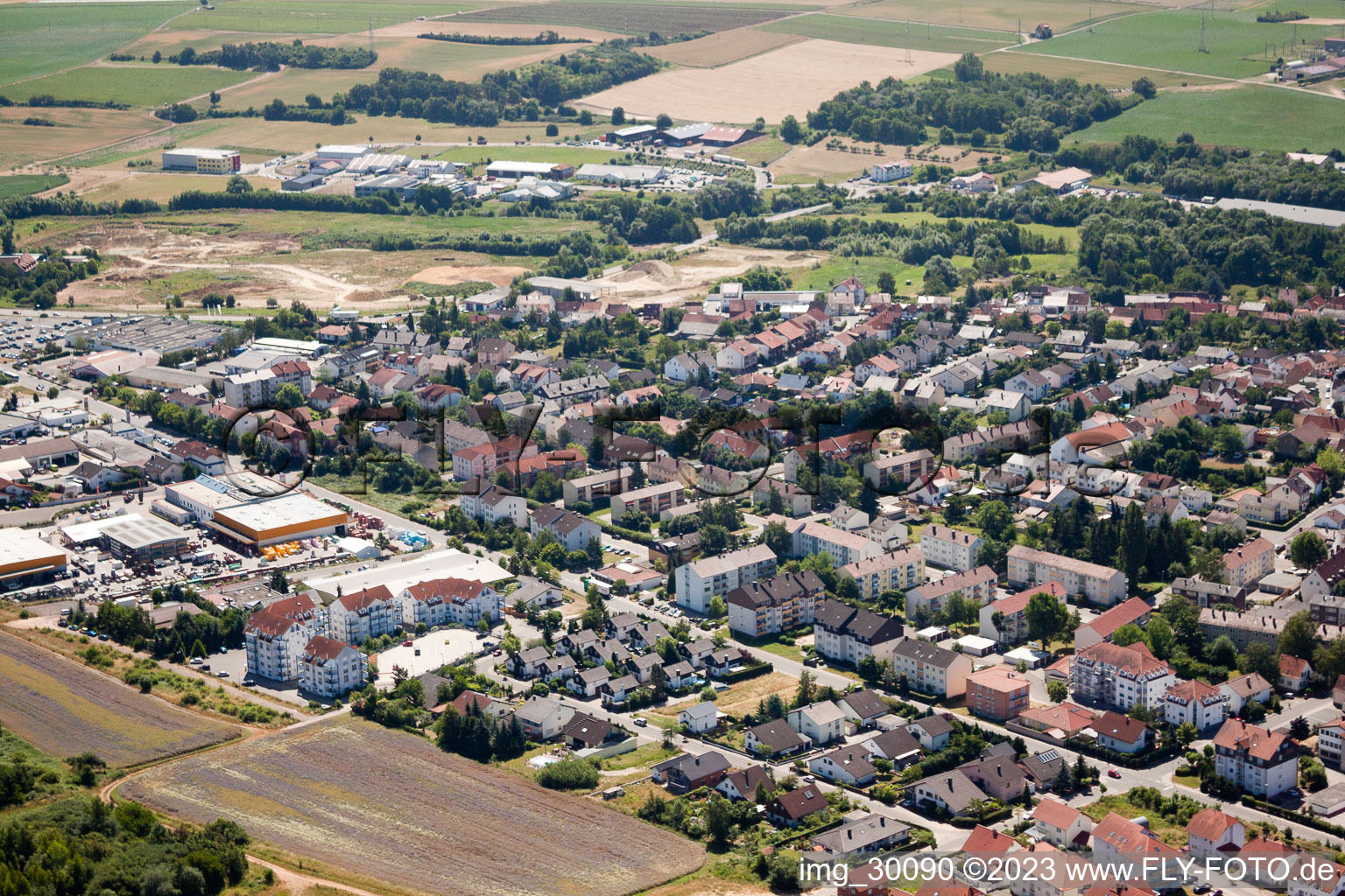 Eisenberg im Bundesland Rheinland-Pfalz, Deutschland von einer Drohne aus