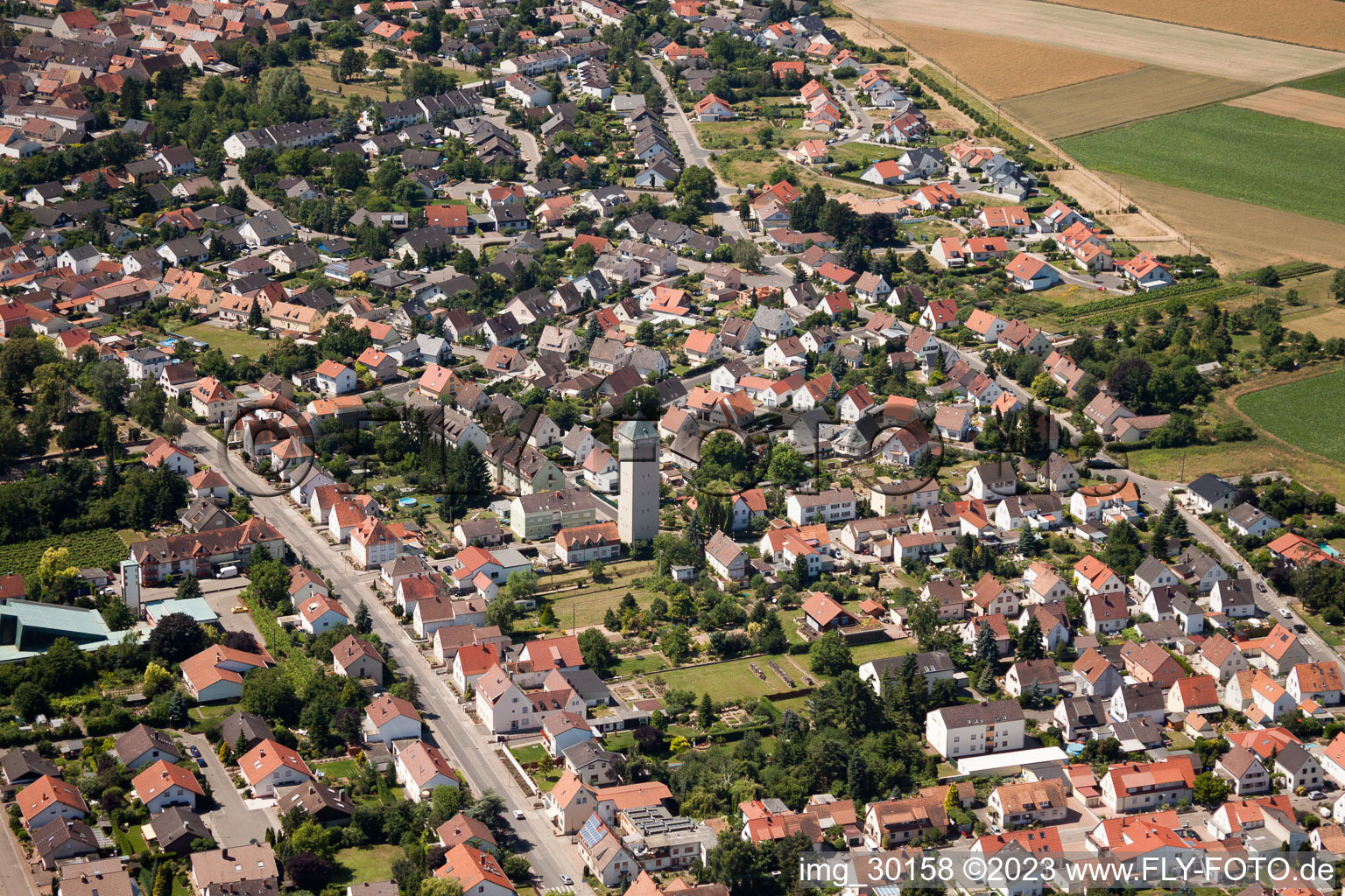 Wasserturm im Ortsteil Lachen in Neustadt an der Weinstraße im Bundesland Rheinland-Pfalz, Deutschland