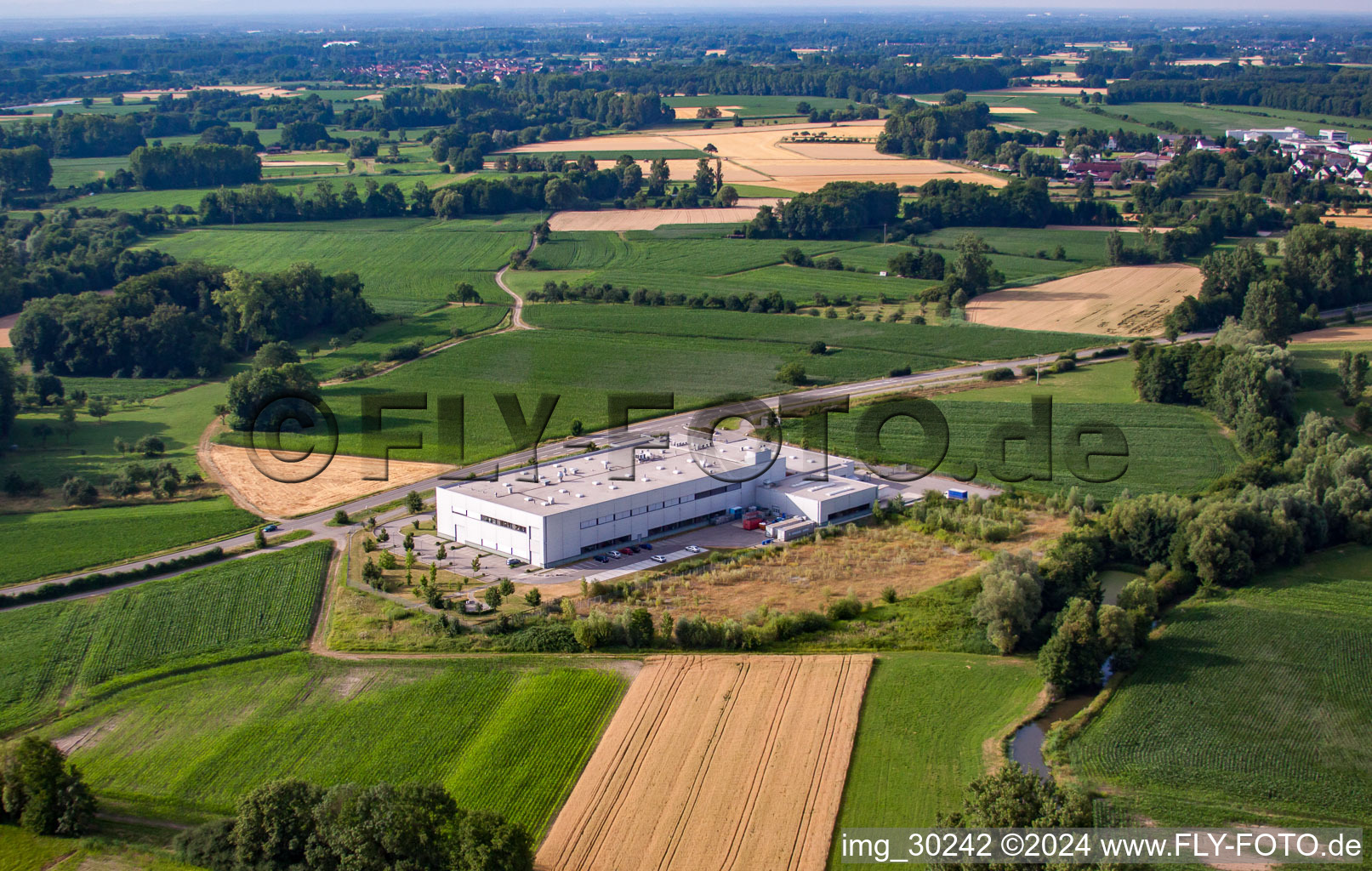 Luftbild von ADA Cosmetics International GmbH im Ortsteil Bodersweier in Kehl im Bundesland Baden-Württemberg, Deutschland