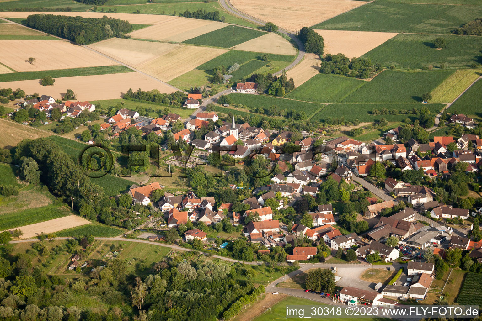 Ortsteil Diersheim in Rheinau im Bundesland Baden-Württemberg, Deutschland von oben gesehen