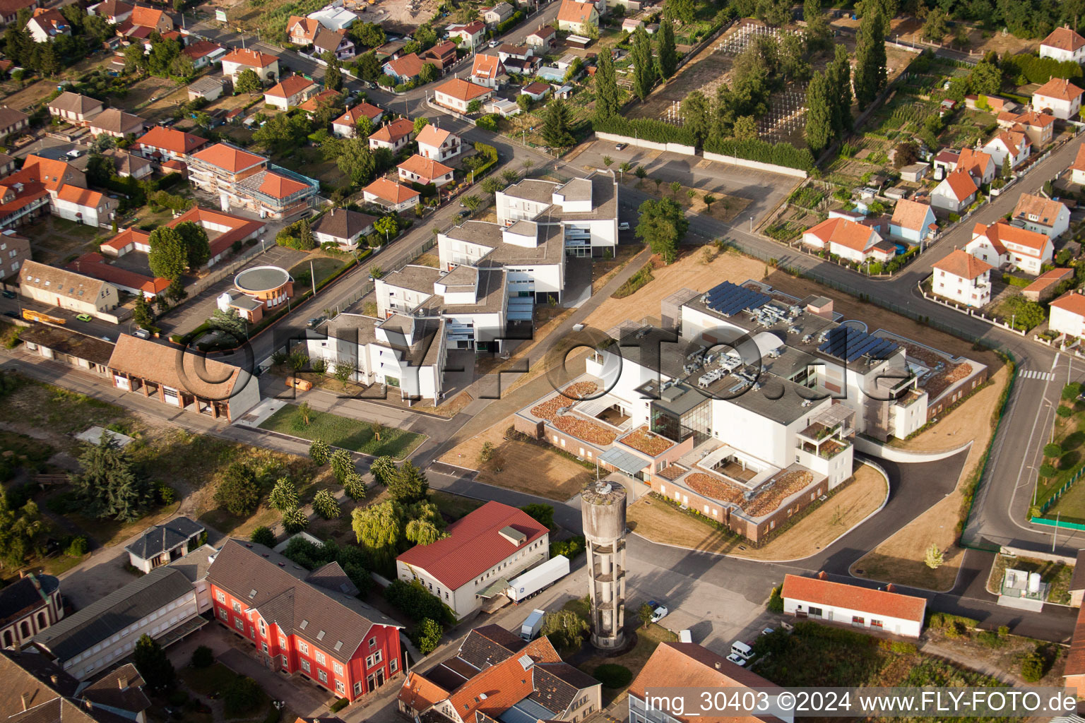 Luftaufnahme von Bischwiller im Bundesland Bas-Rhin, Frankreich