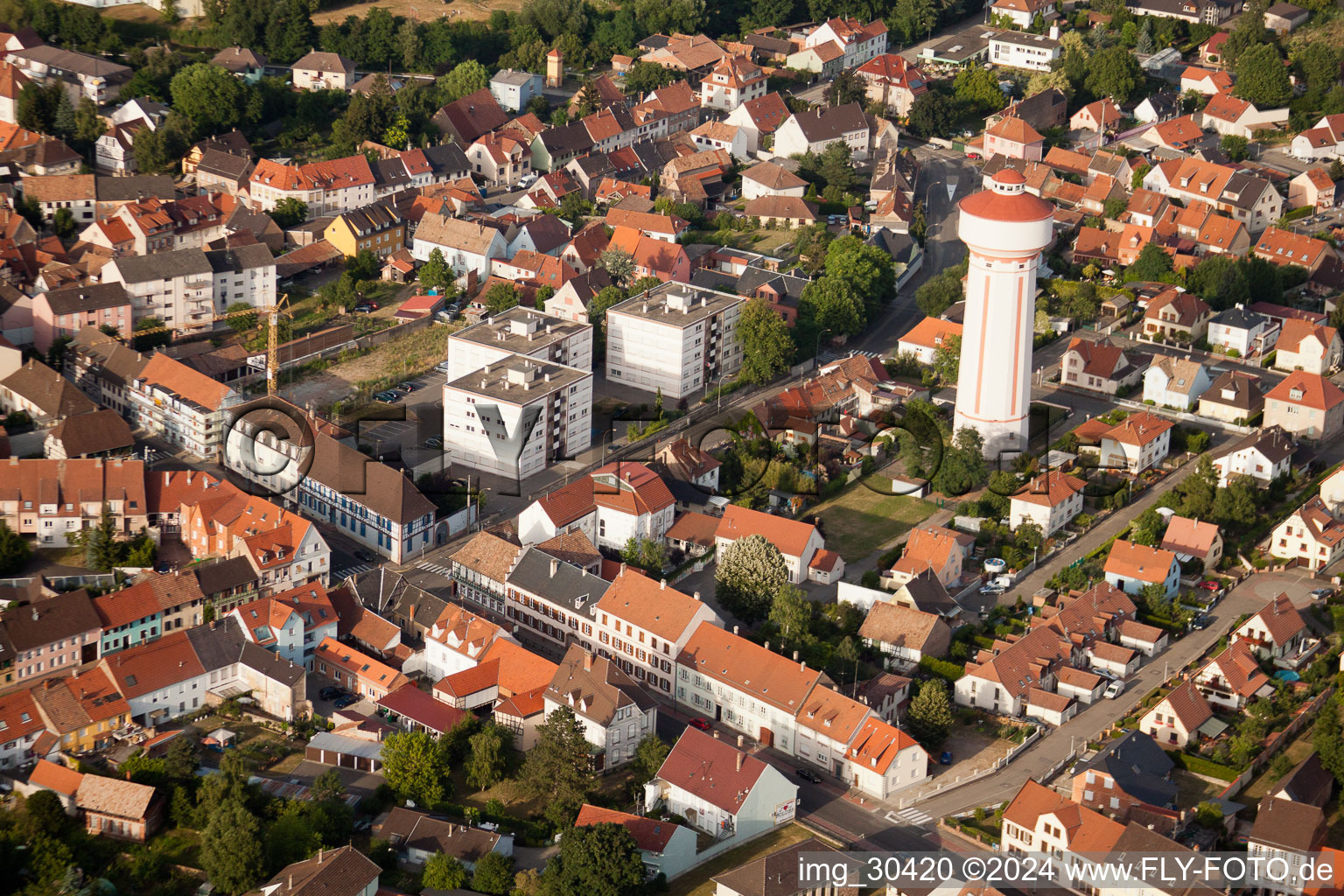 Bischwiller im Bundesland Bas-Rhin, Frankreich aus der Luft