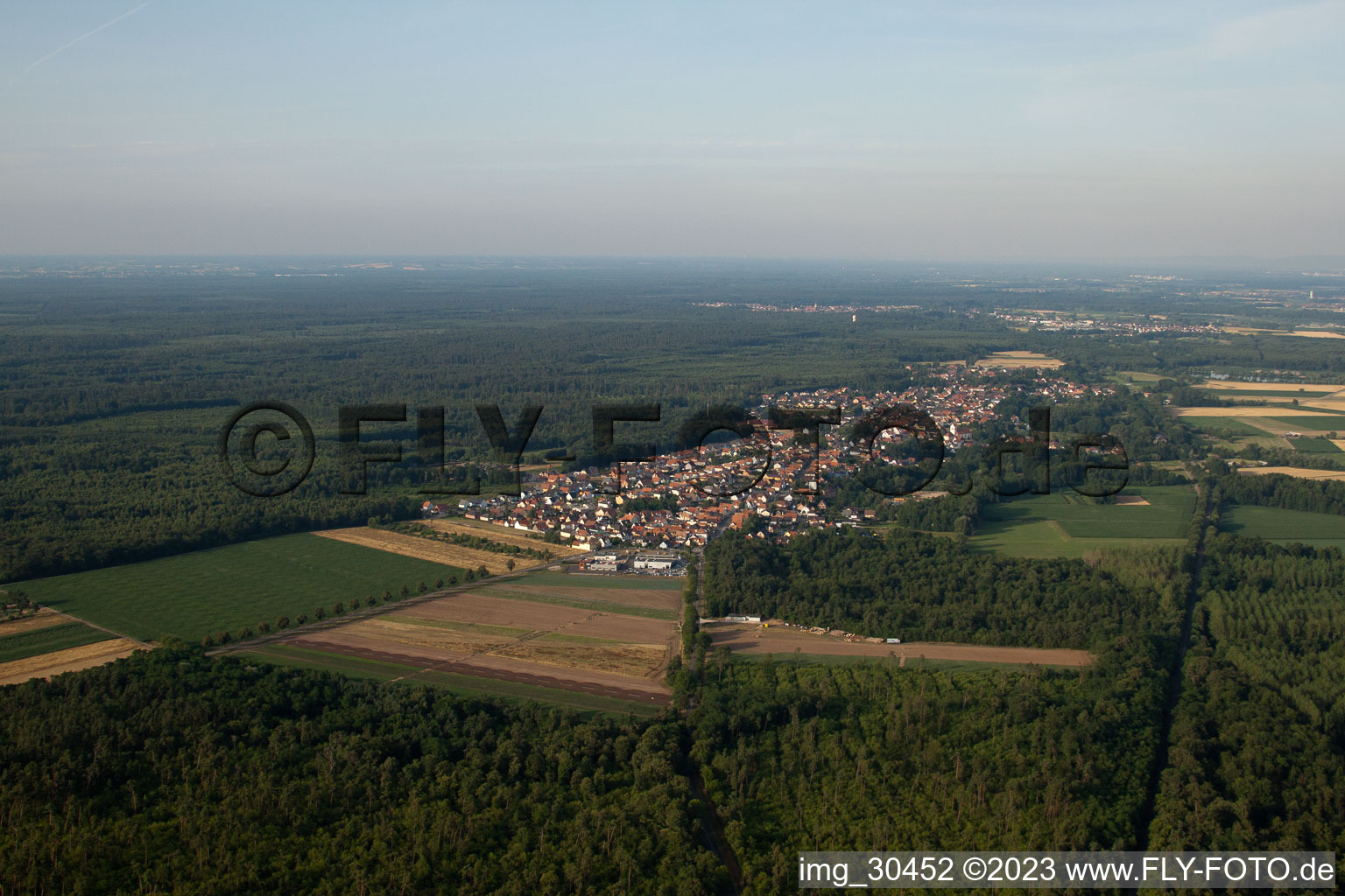 Schirrhein im Bundesland Bas-Rhin, Frankreich vom Flugzeug aus