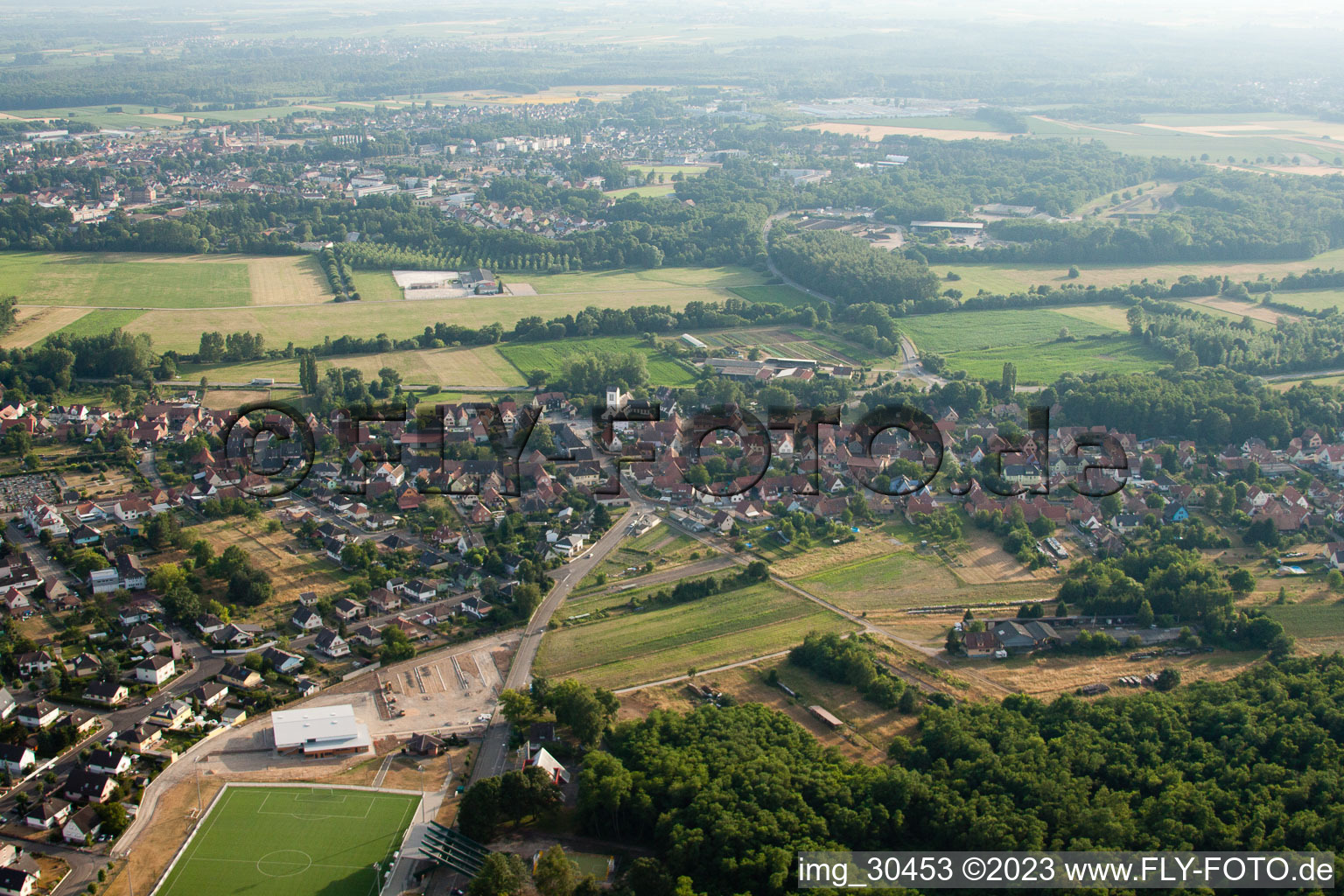 Oberhoffen-sur-Moder im Bundesland Bas-Rhin, Frankreich vom Flugzeug aus