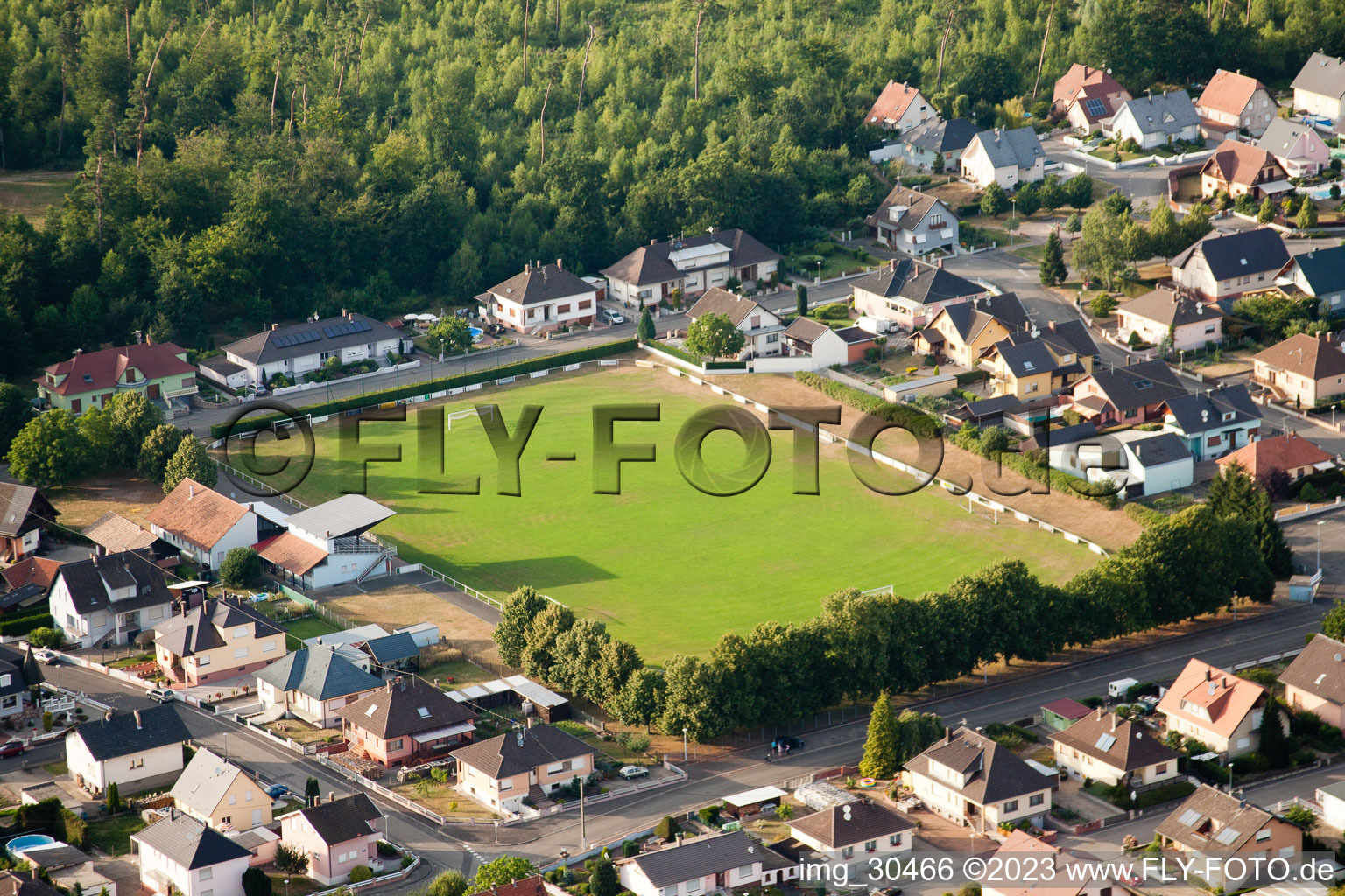 Luftbild von Schirrhoffen in Schirrhein im Bundesland Bas-Rhin, Frankreich