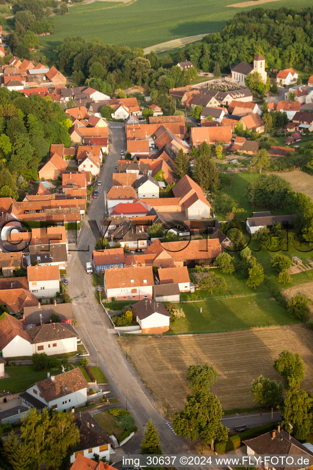 Neewiller-près-Lauterbourg im Bundesland Bas-Rhin, Frankreich aus der Luft