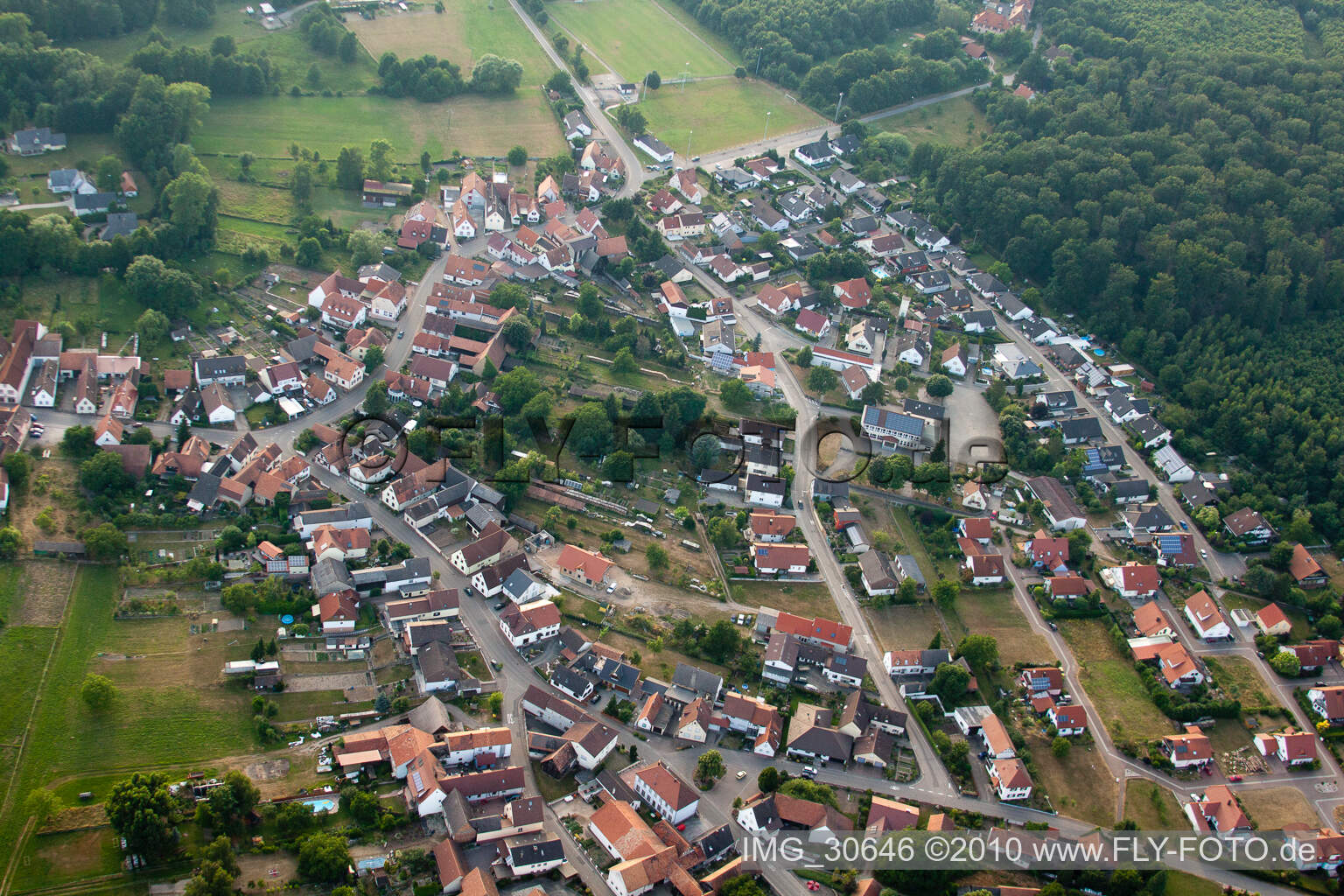 Scheibenhardt im Bundesland Bas-Rhin, Frankreich aus der Luft