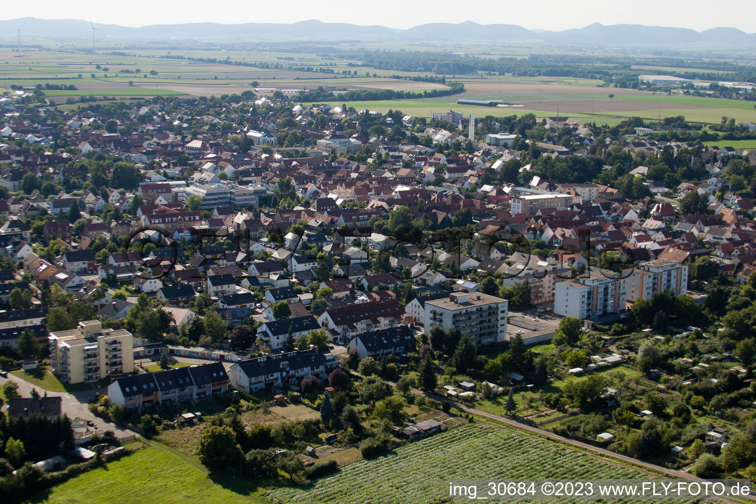Kandel von Südosten im Bundesland Rheinland-Pfalz, Deutschland aus der Luft betrachtet