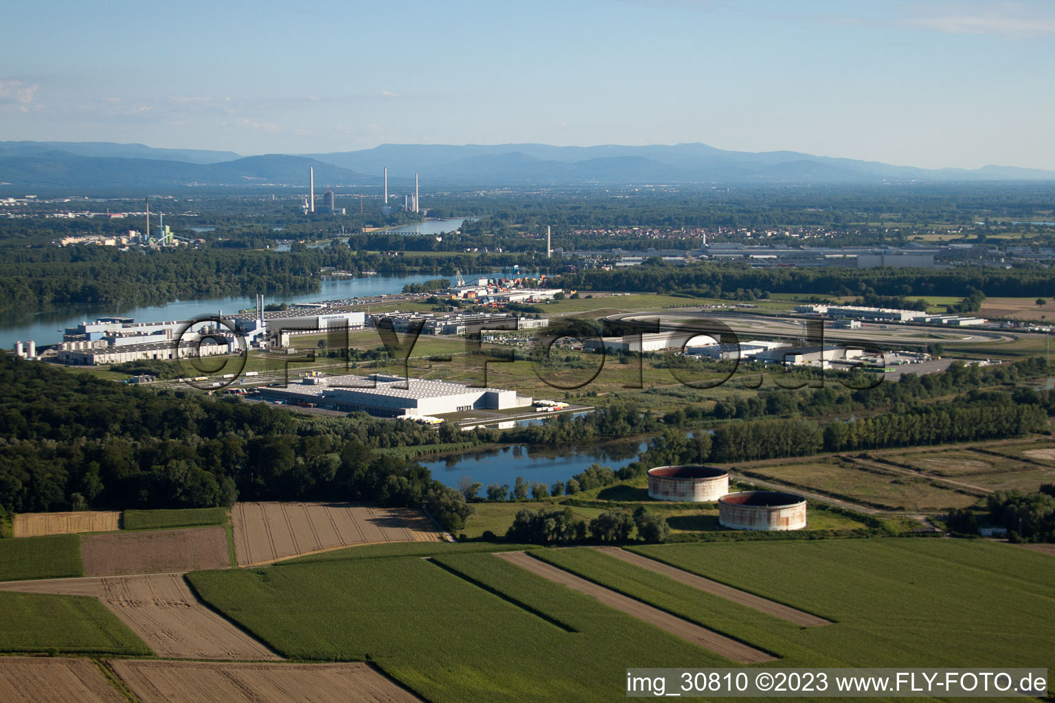 Wörth am Rhein, Industriegebiet Oberwald im Bundesland Rheinland-Pfalz, Deutschland aus der Luft betrachtet