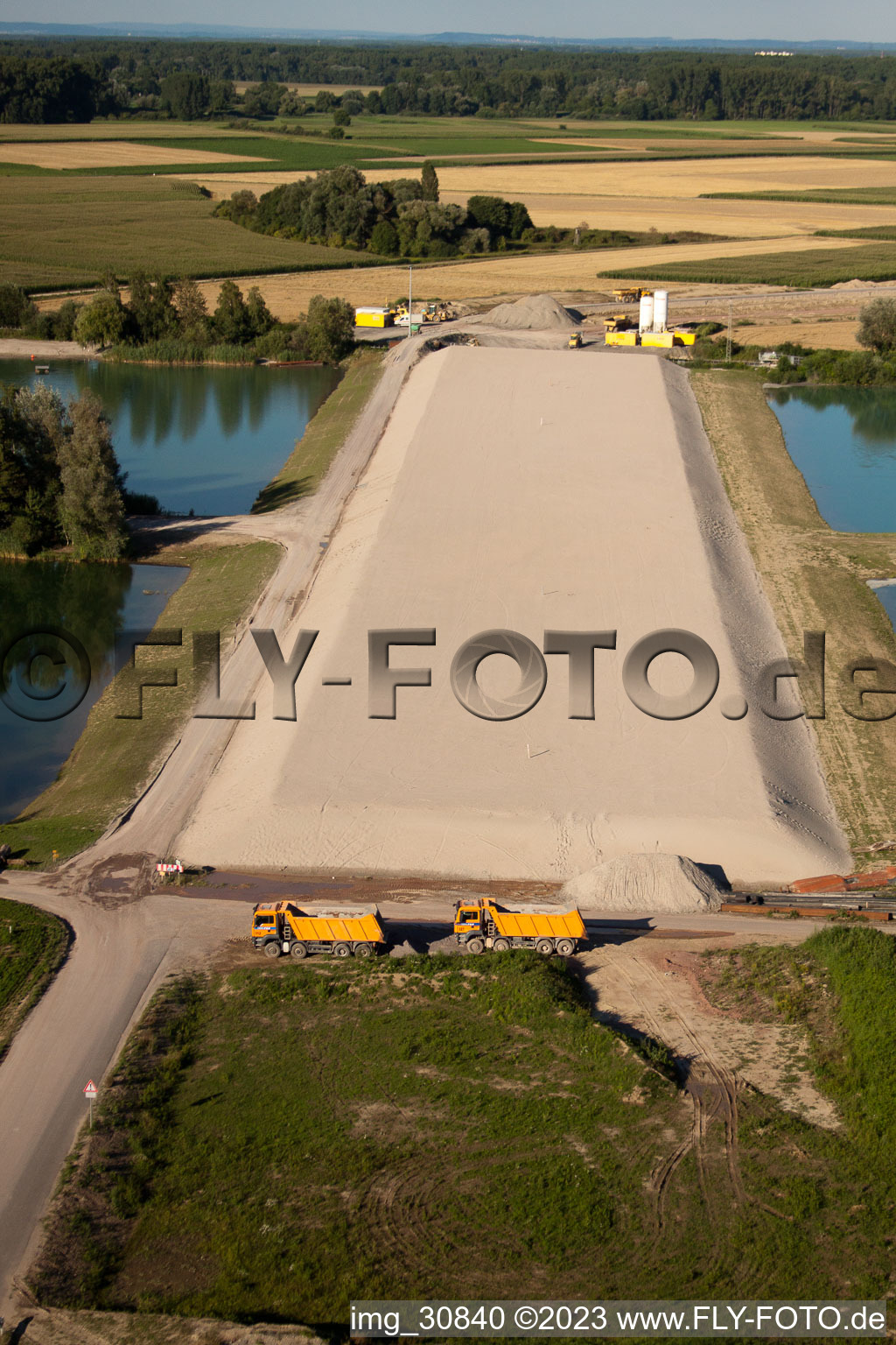Drohnenbild von Neupotz, Polderbau im Bundesland Rheinland-Pfalz, Deutschland