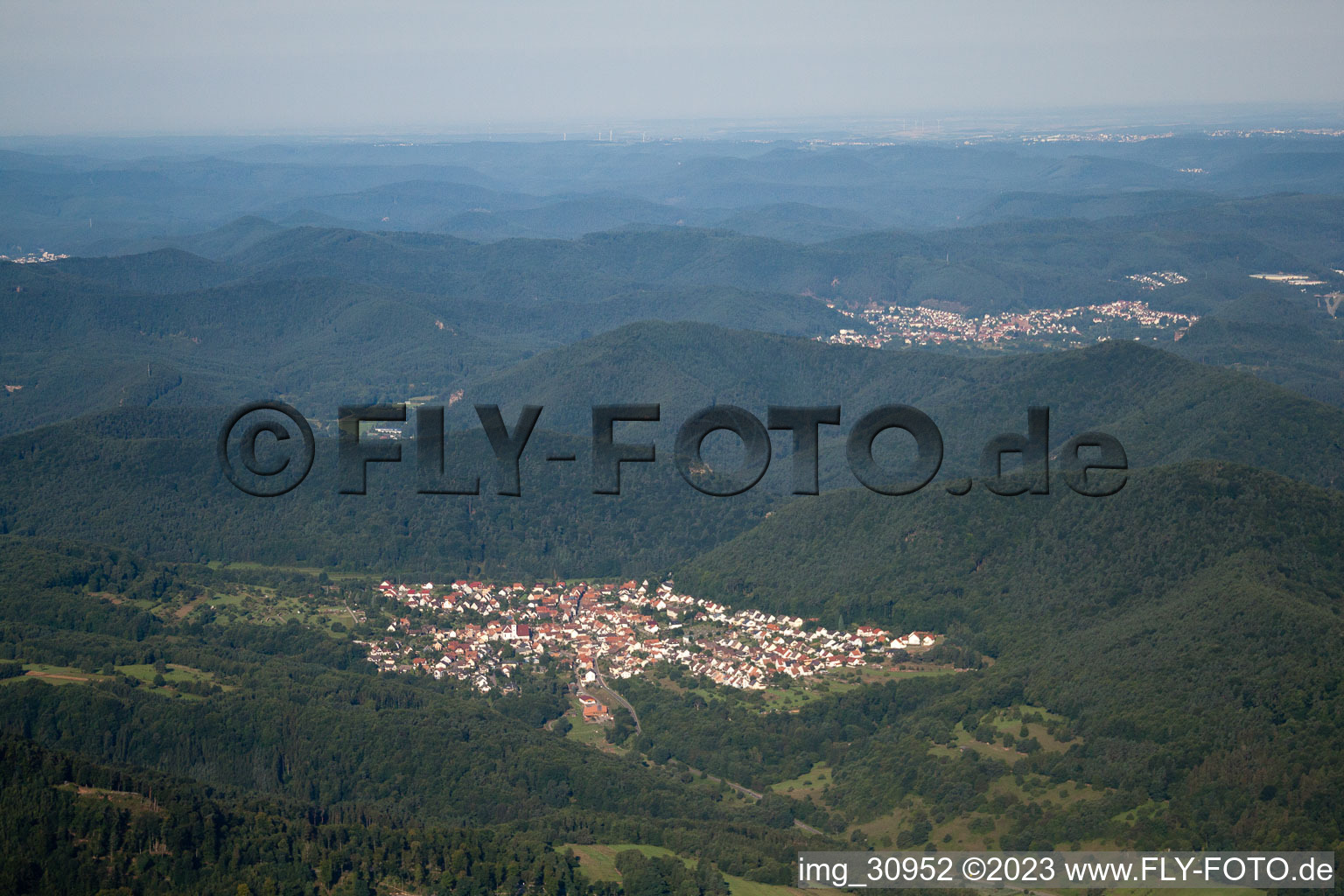 Wernersberg im Bundesland Rheinland-Pfalz, Deutschland von oben gesehen