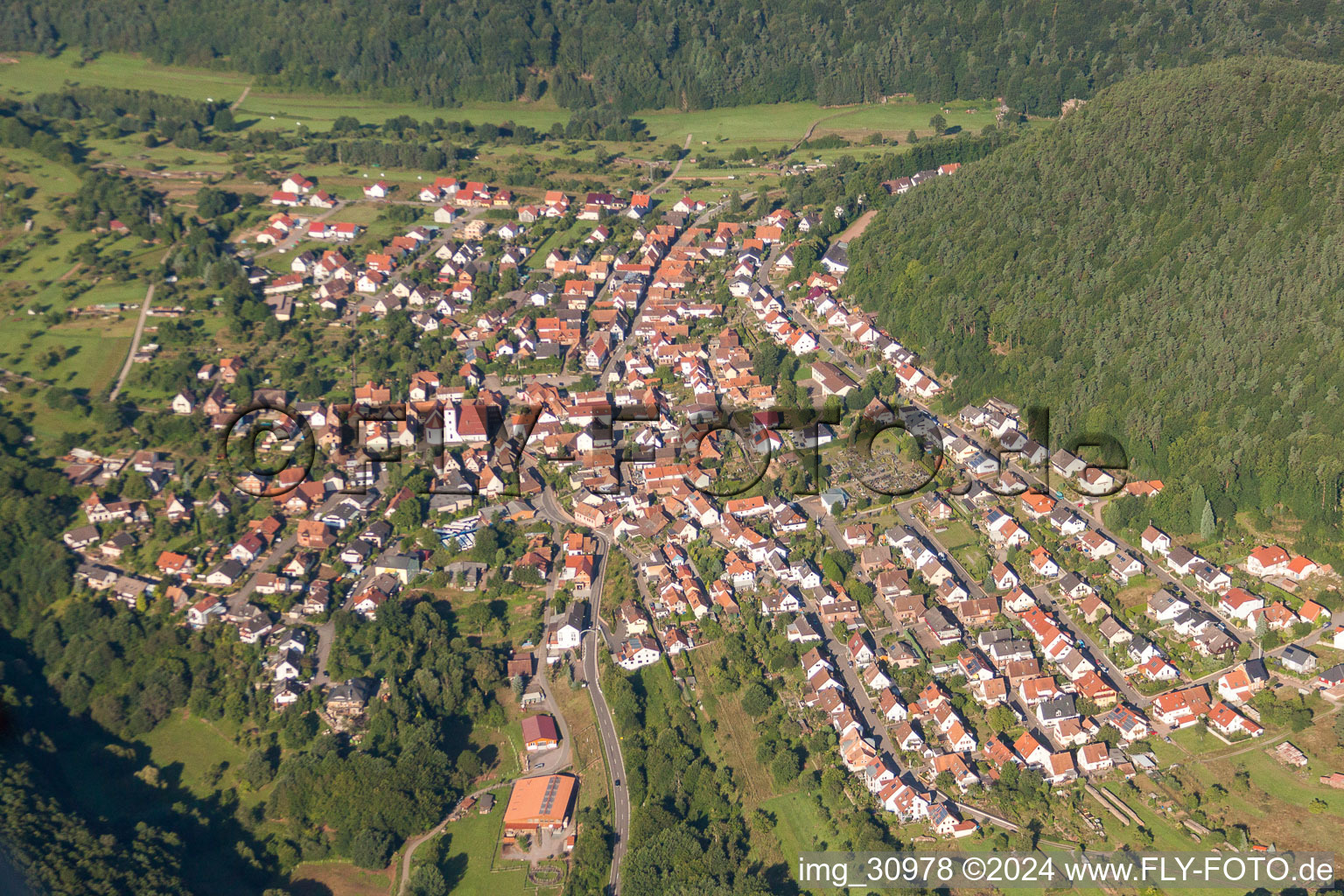 Dorf - Ansicht in Wernersberg im Bundesland Rheinland-Pfalz, Deutschland