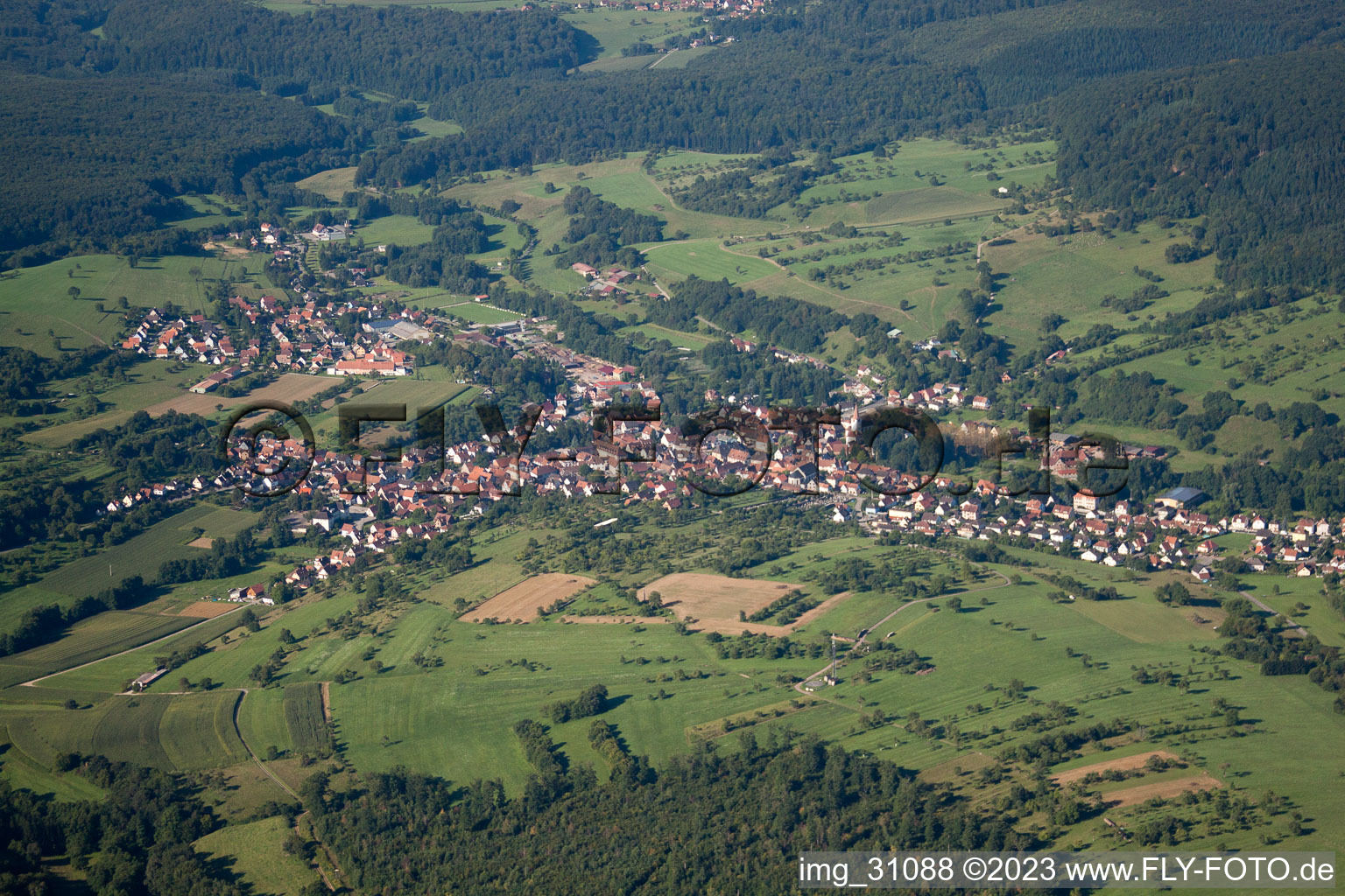 Climbach im Bundesland Bas-Rhin, Frankreich von oben gesehen
