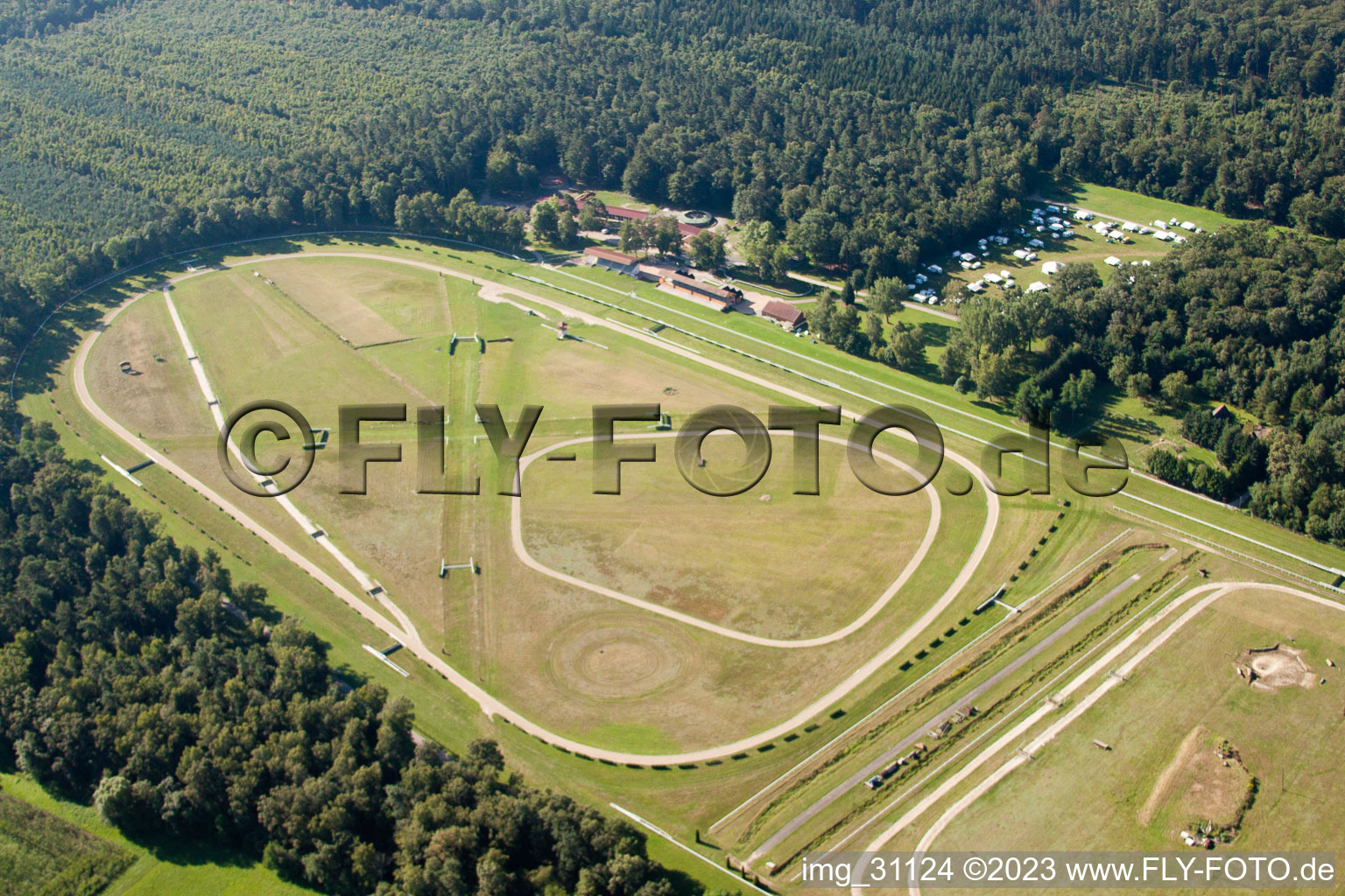Luftbild von Altenstadt; Hippodrome im Bundesland Bas-Rhin, Frankreich