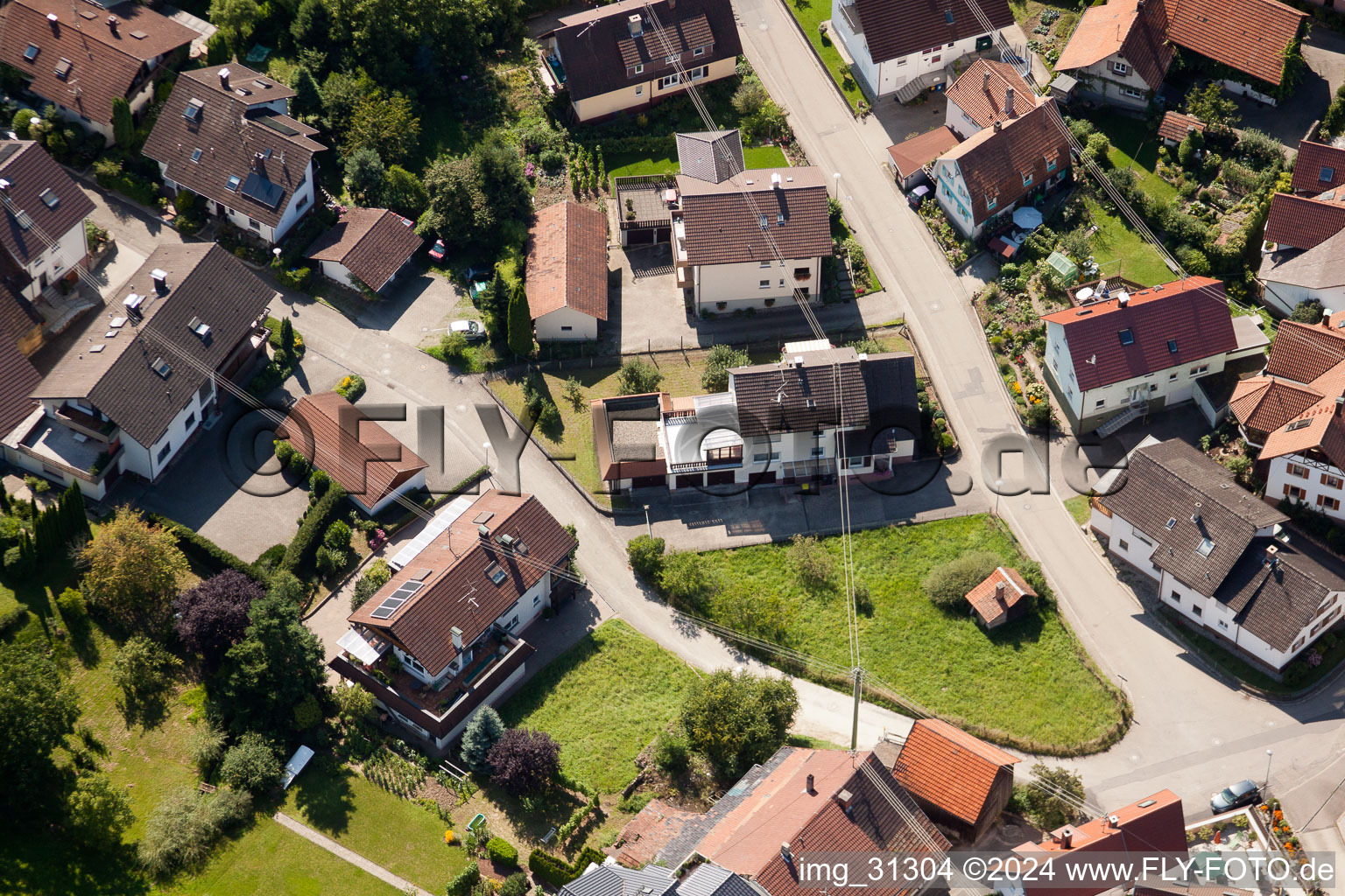 Mattenweg im Ortsteil Gallenbach in Baden-Baden im Bundesland Baden-Württemberg, Deutschland