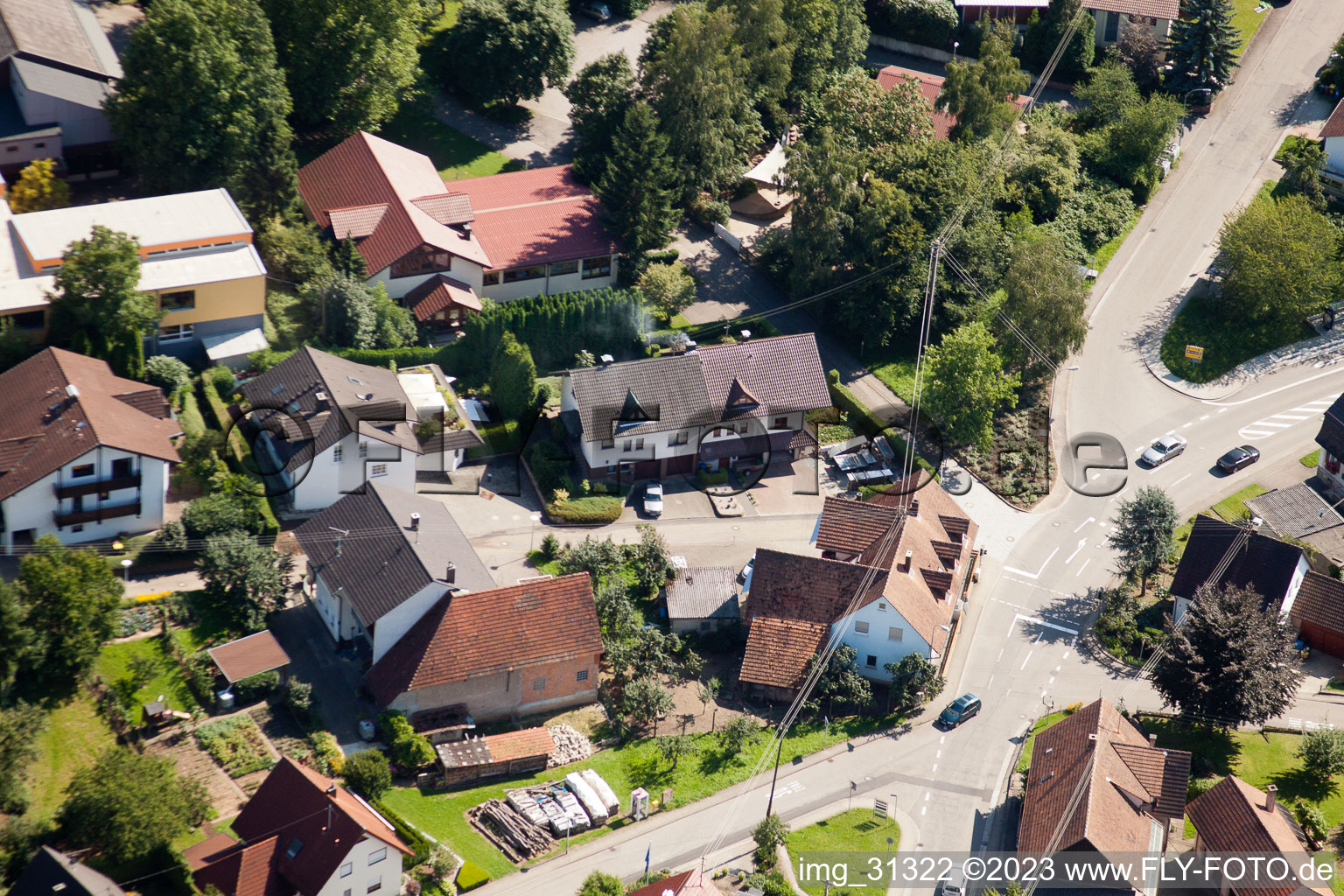Drohnenbild von Ortsteil Gallenbach in Baden-Baden im Bundesland Baden-Württemberg, Deutschland