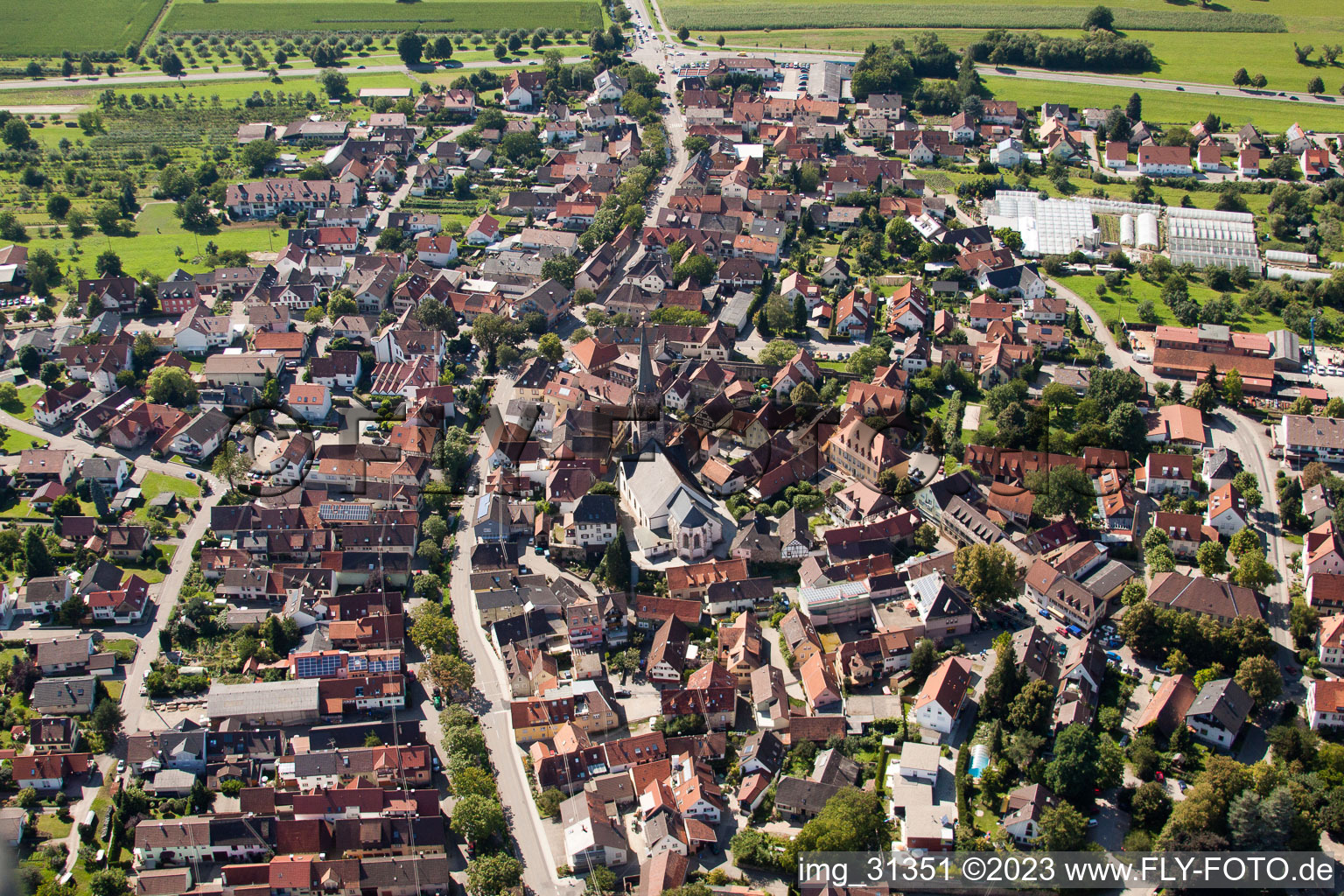 Drohnenbild von Steinbach im Bundesland Baden-Württemberg, Deutschland