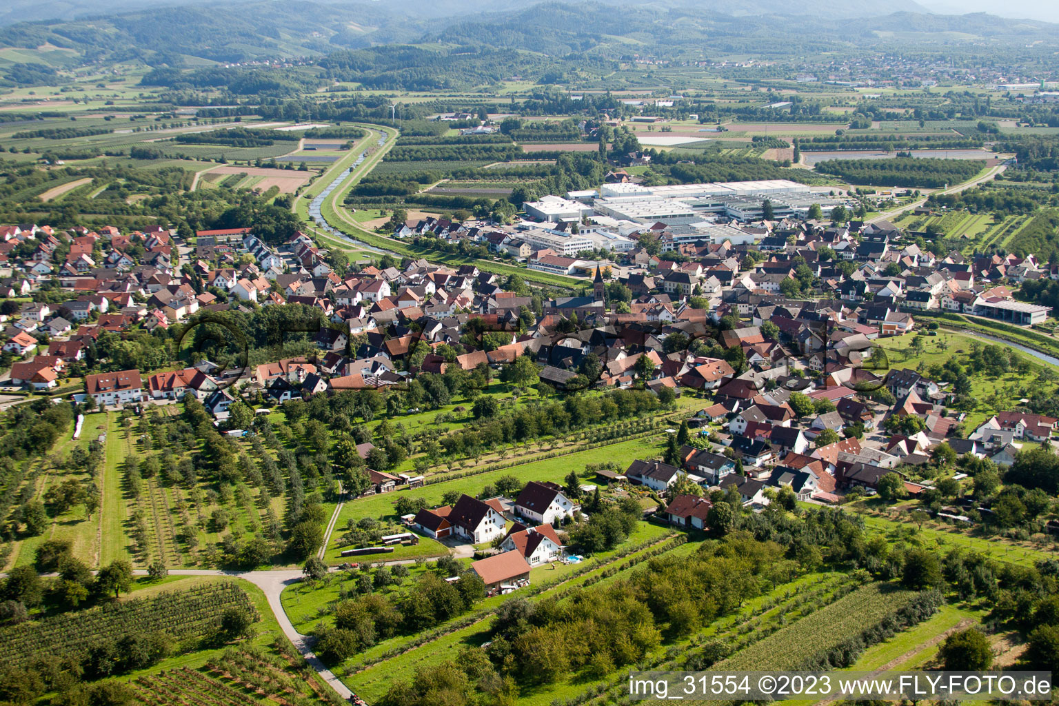 Luftaufnahme von Ortsteil Stadelhofen in Oberkirch im Bundesland Baden-Württemberg, Deutschland