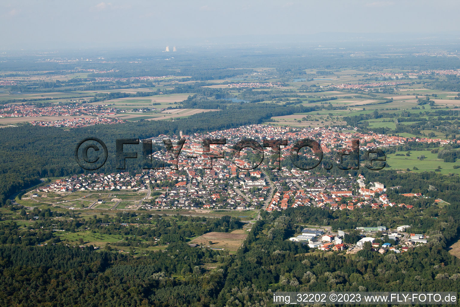 Luftbild von Wörth am Rhein von Norden im Bundesland Rheinland-Pfalz, Deutschland