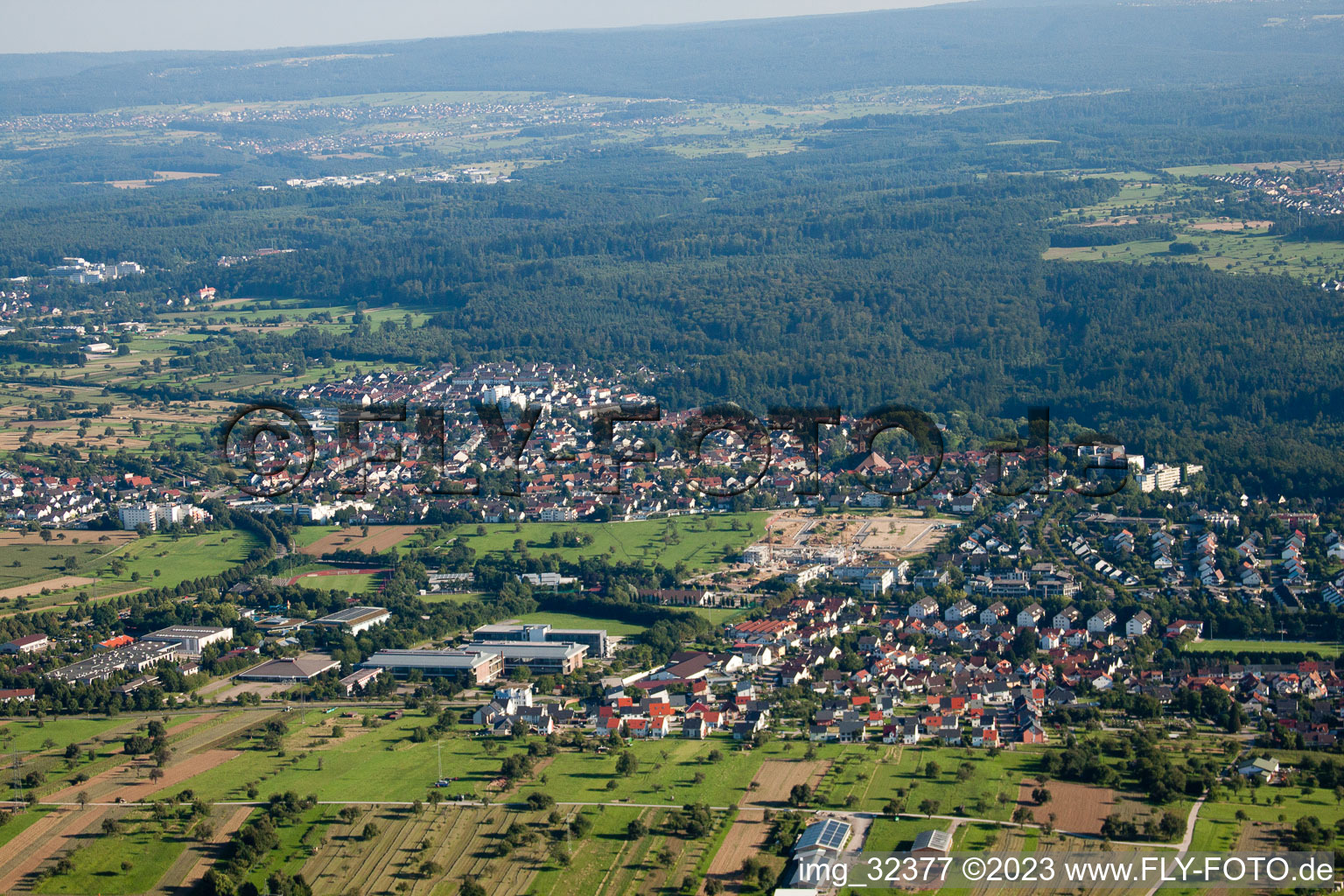 Luftbild von Von Norden im Ortsteil Busenbach in Waldbronn im Bundesland Baden-Württemberg, Deutschland