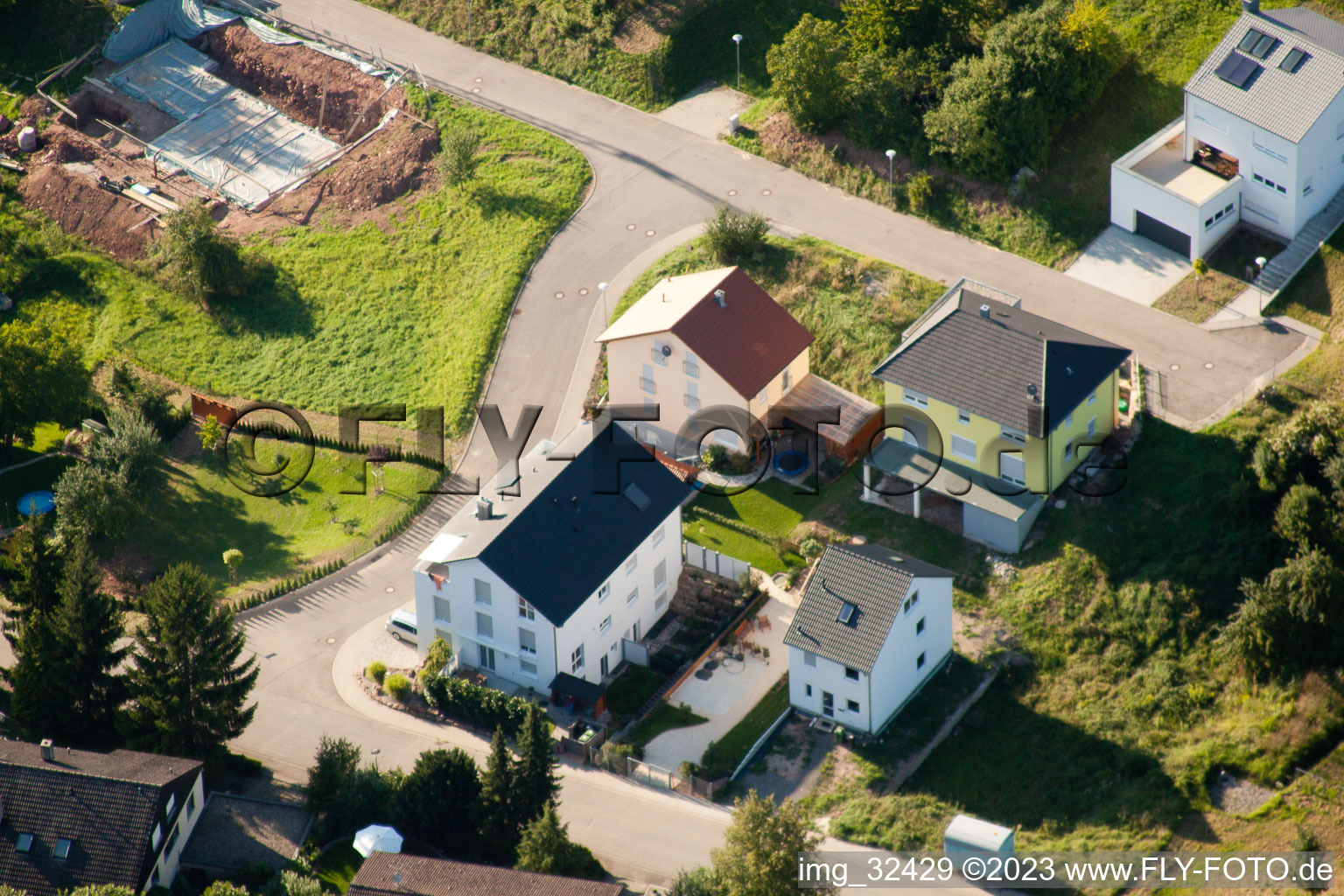 Luftbild von Keltern im Bundesland Baden-Württemberg, Deutschland