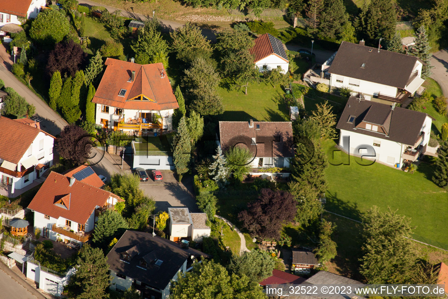 Keltern im Bundesland Baden-Württemberg, Deutschland von einer Drohne aus