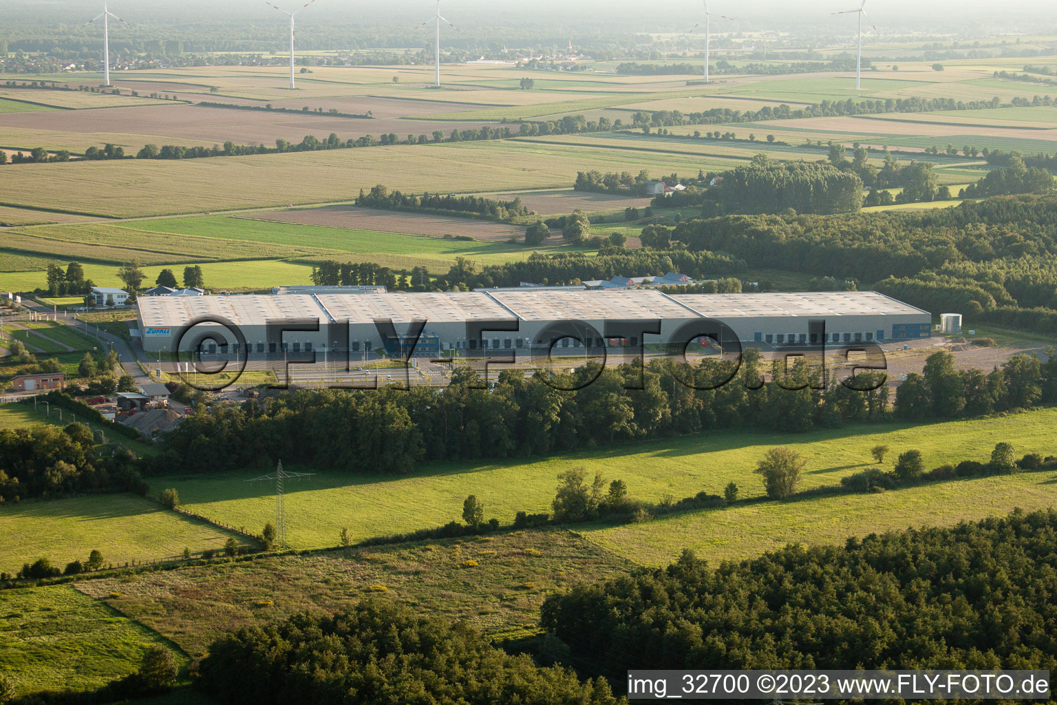 Minderslachen, Gewerbegebiet Horst, Gazely Logistik-Center in Kandel im Bundesland Rheinland-Pfalz, Deutschland