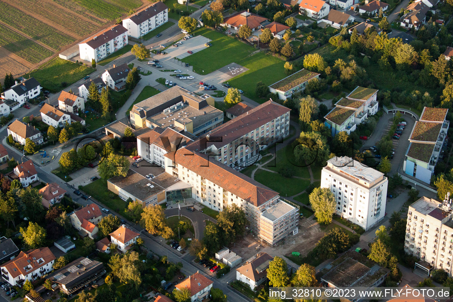 Luftaufnahme von Kandel, Krankenhaus im Bundesland Rheinland-Pfalz, Deutschland