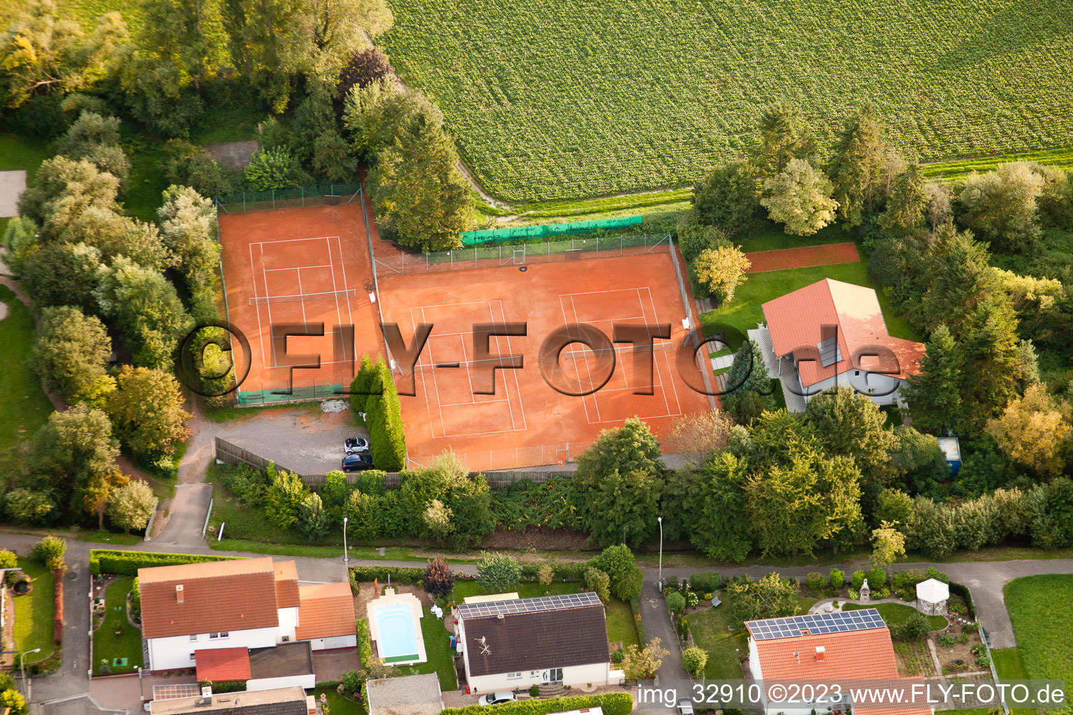 Insheim , Tennisclub Blau-Weiß Insheim e.V im Bundesland Rheinland-Pfalz, Deutschland