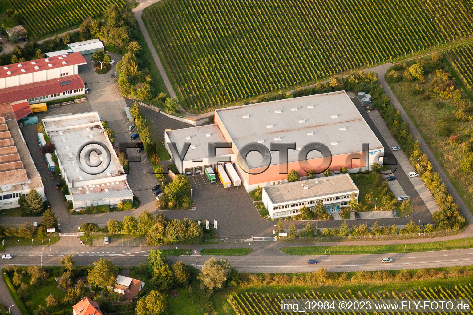 Godramstein, Watts Industries Deutschland GmbH in Landau in der Pfalz im Bundesland Rheinland-Pfalz
