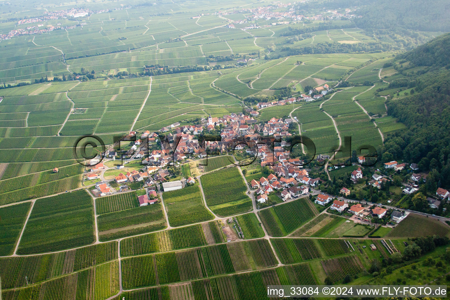 Luftbild von Von Norden in Weyher in der Pfalz im Bundesland Rheinland-Pfalz, Deutschland