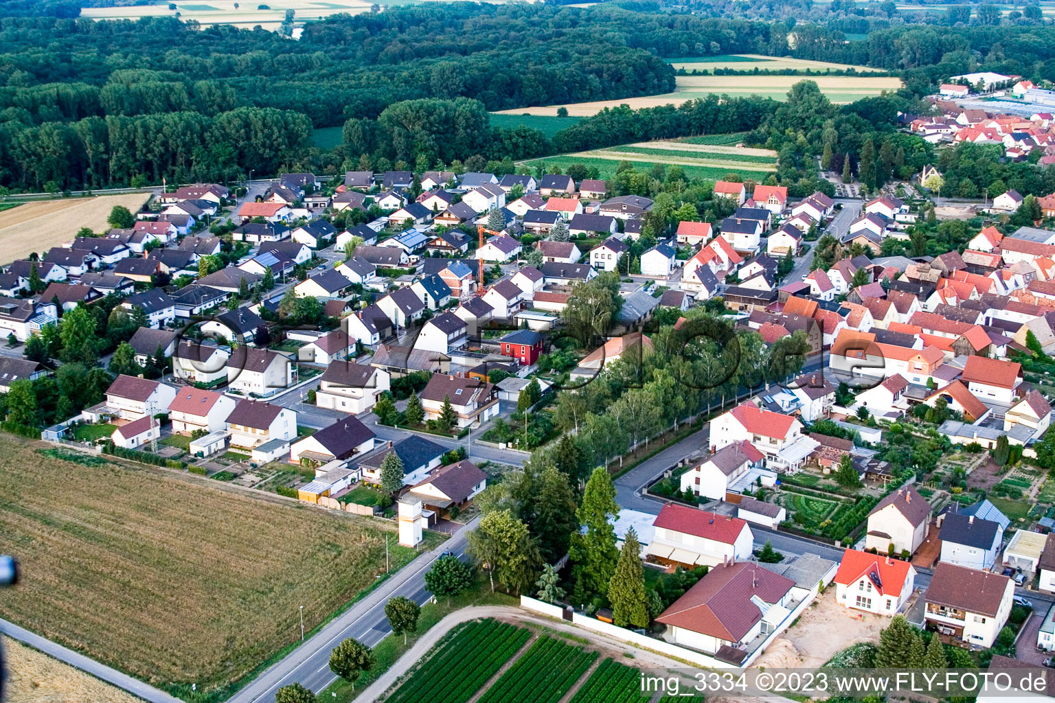 Kuhardt, im Bundesland Rheinland-Pfalz, Deutschland aus der Drohnenperspektive
