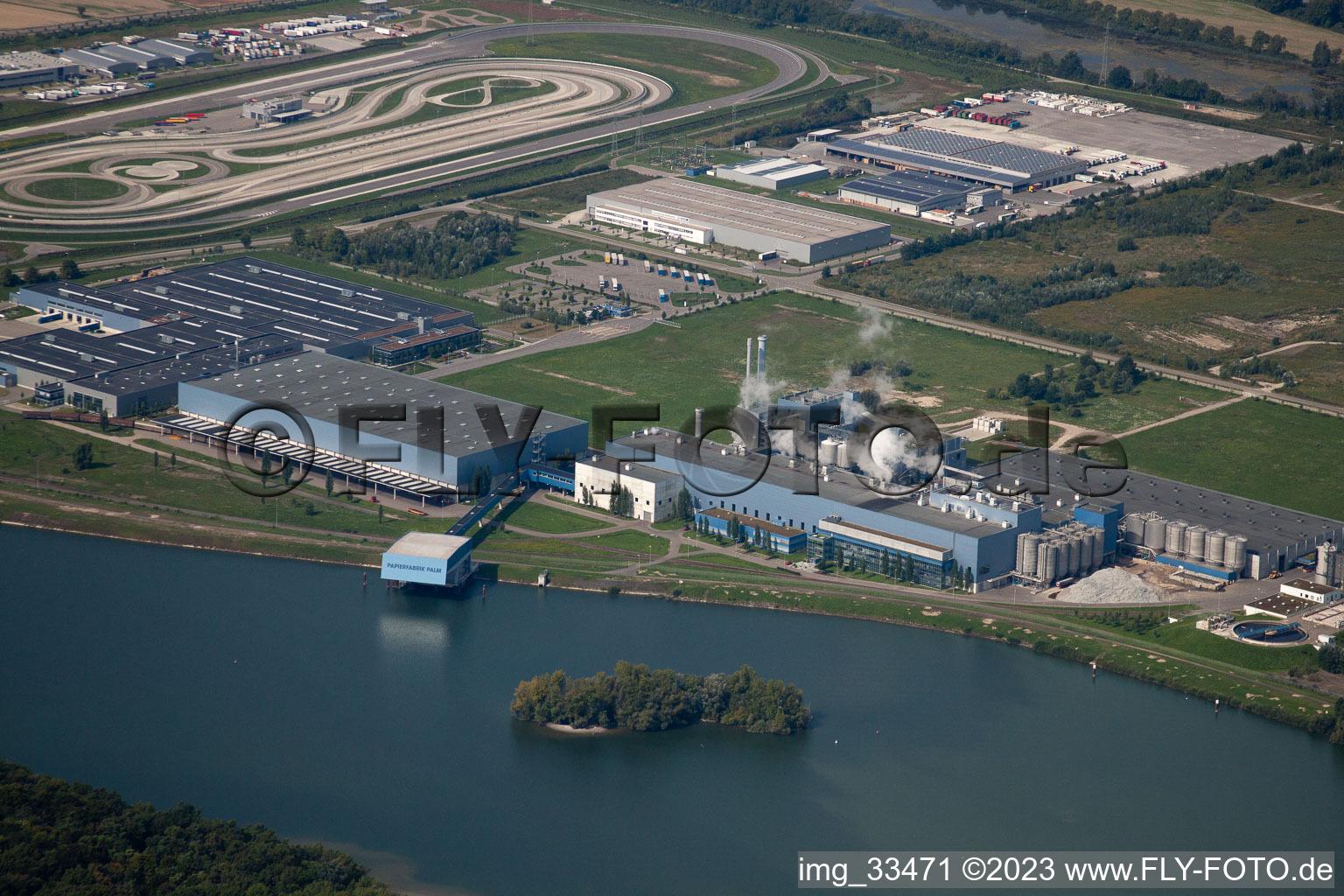 Wörth am Rhein, Industriegebiet Oberwald, Papierfabrik Palm im Bundesland Rheinland-Pfalz, Deutschland vom Flugzeug aus