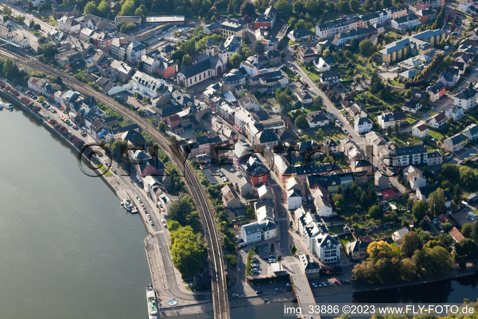 Luftbild von Wasserbillig im Bundesland Gréiwemaacher, Luxemburg