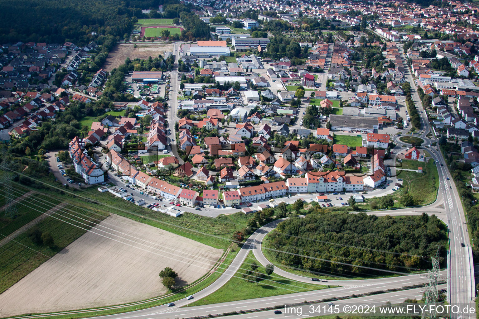 Drohnenbild von Rülzheim im Bundesland Rheinland-Pfalz, Deutschland