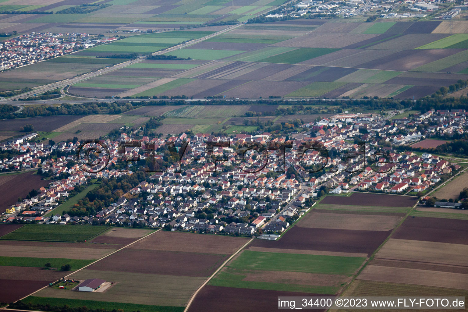 Luftbild von Heßheim im Bundesland Rheinland-Pfalz, Deutschland