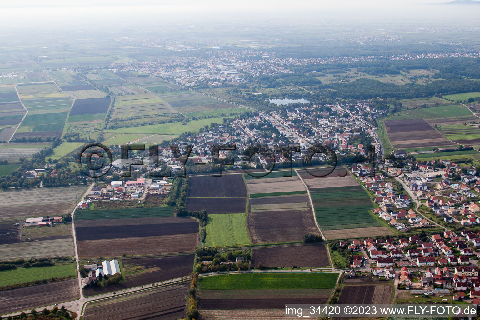 Lambsheim im Bundesland Rheinland-Pfalz, Deutschland vom Flugzeug aus