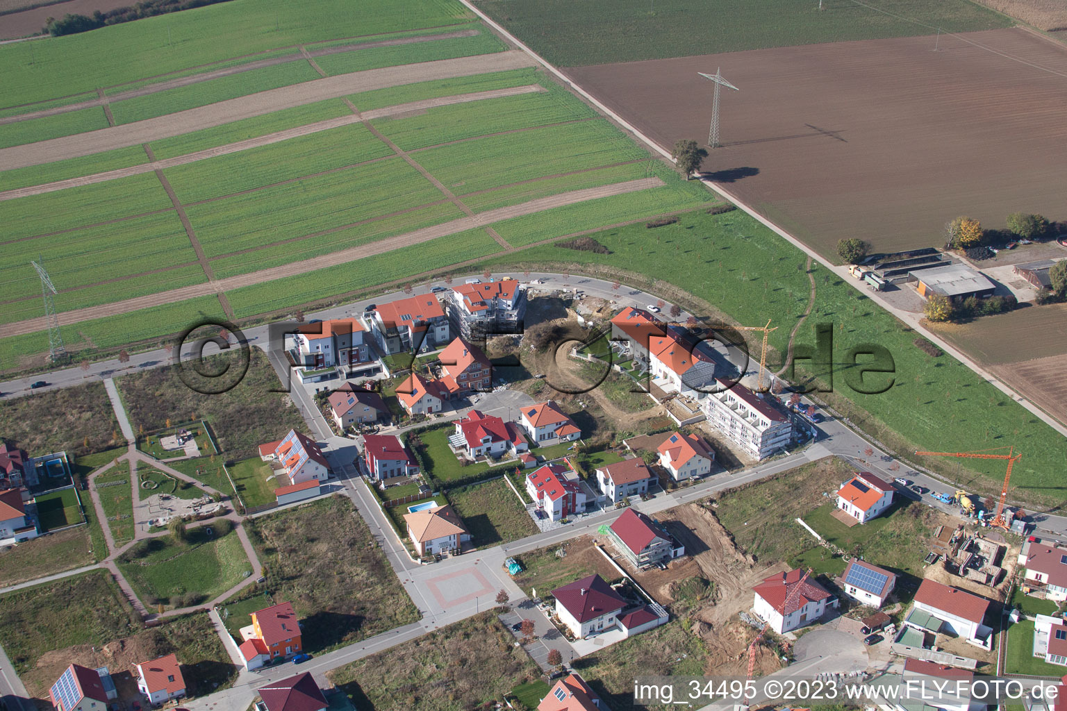Kandel, Höhenweg im Bundesland Rheinland-Pfalz, Deutschland von der Drohne aus gesehen
