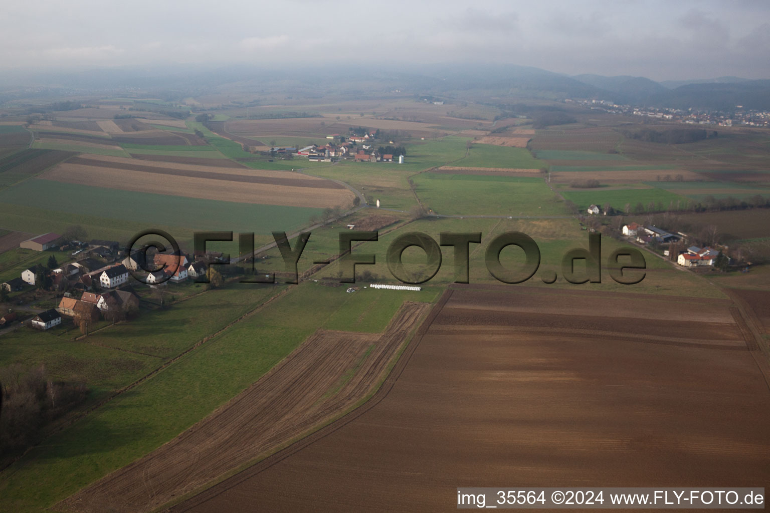 Ortsteil Deutschhof in Kapellen-Drusweiler im Bundesland Rheinland-Pfalz, Deutschland von oben