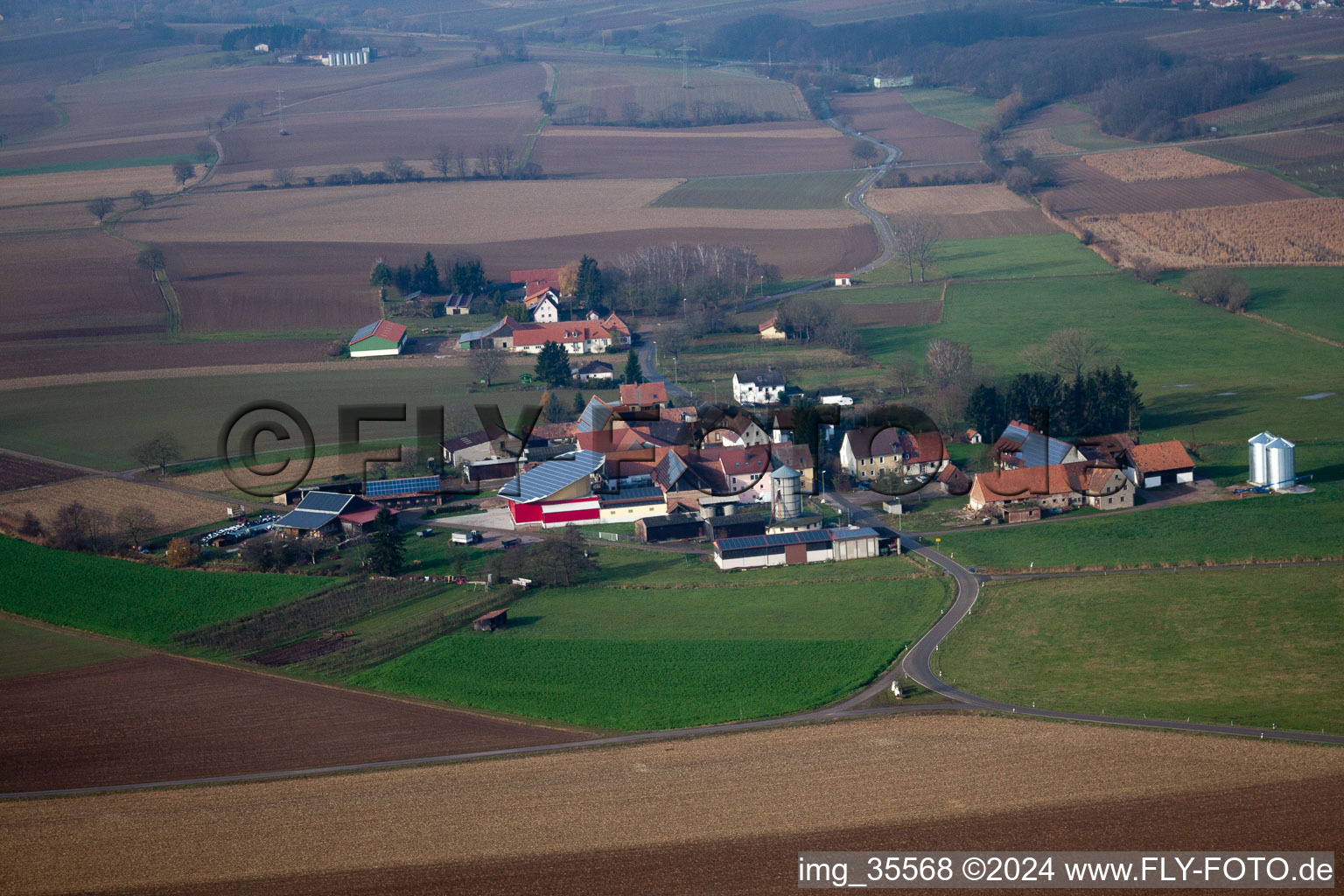 Ortsteil Deutschhof in Kapellen-Drusweiler im Bundesland Rheinland-Pfalz, Deutschland von oben gesehen