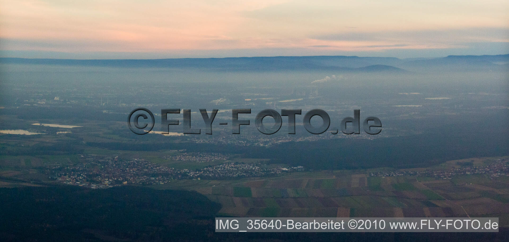 Luftbild von Rheinzabern von Nordwesten im Bundesland Rheinland-Pfalz, Deutschland