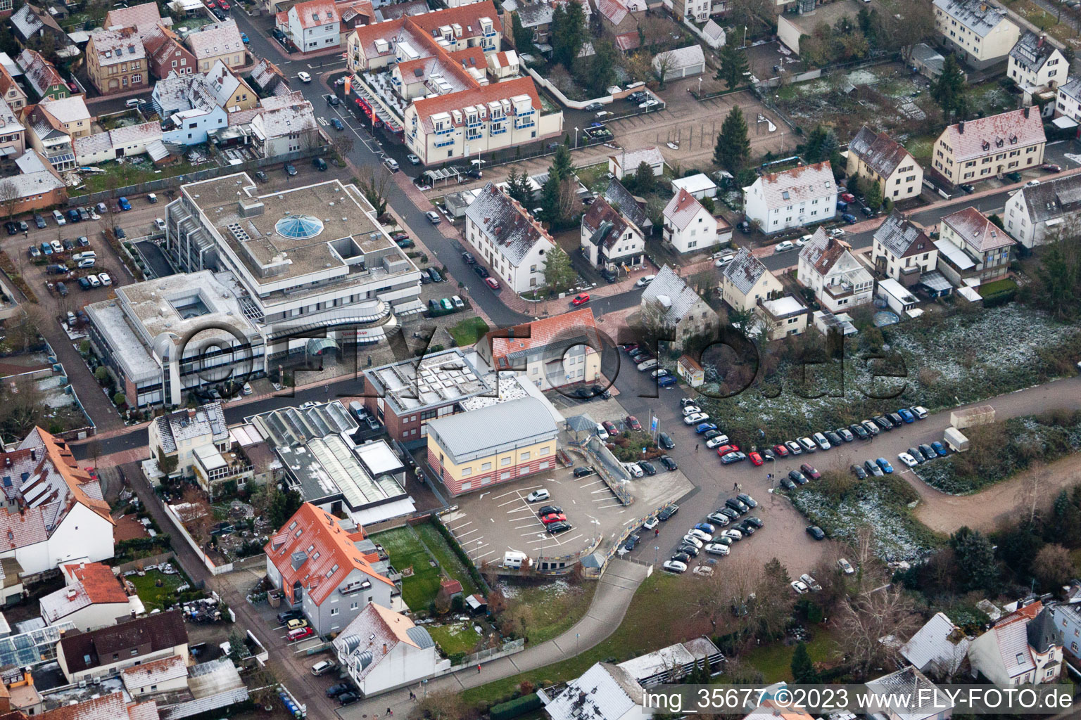 Luftbild von Kandel, VG-Verwaltung, Sparkasse im Bundesland Rheinland-Pfalz, Deutschland