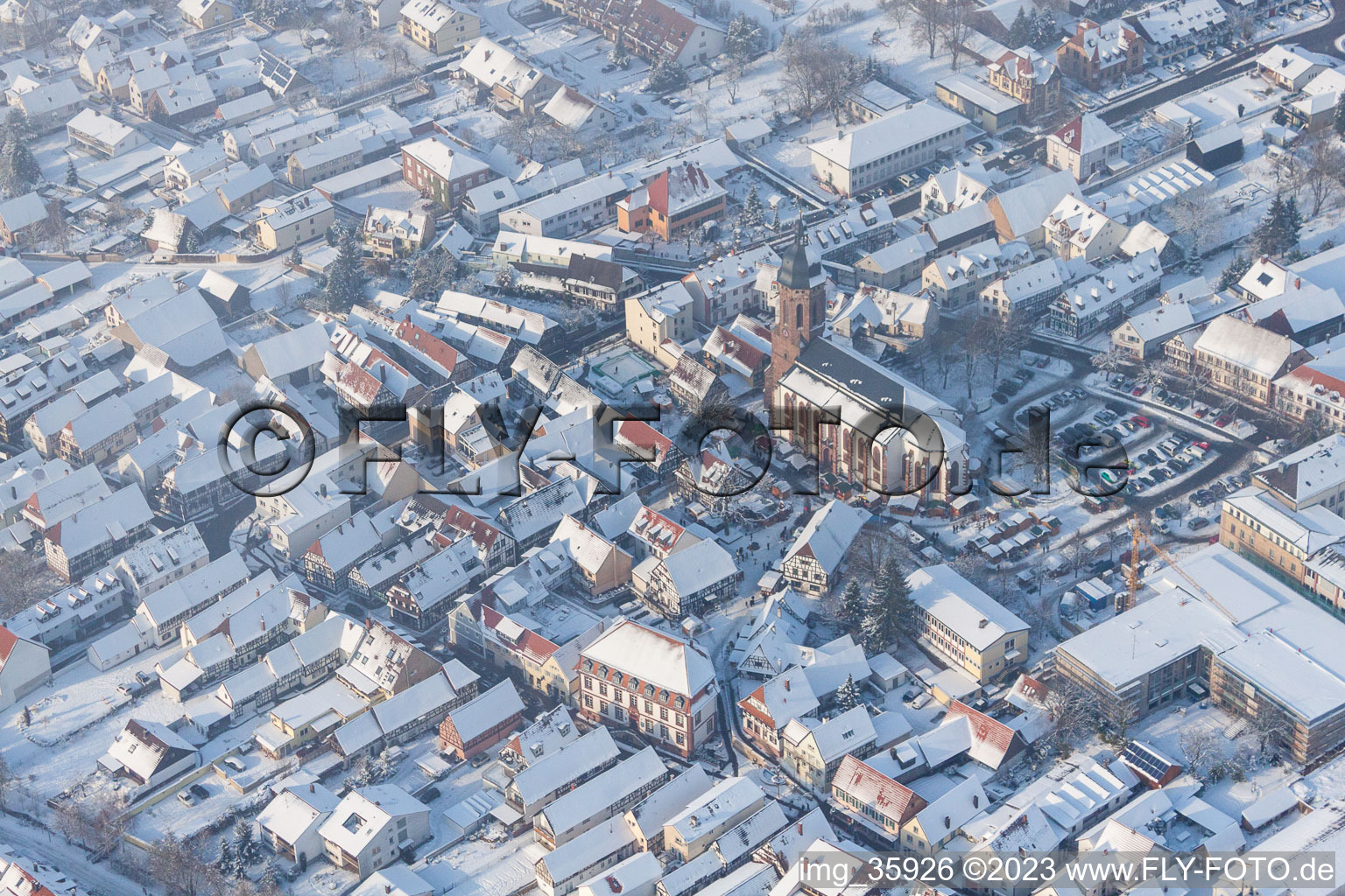 Drohnenbild von Im Schnee in Kandel im Bundesland Rheinland-Pfalz, Deutschland